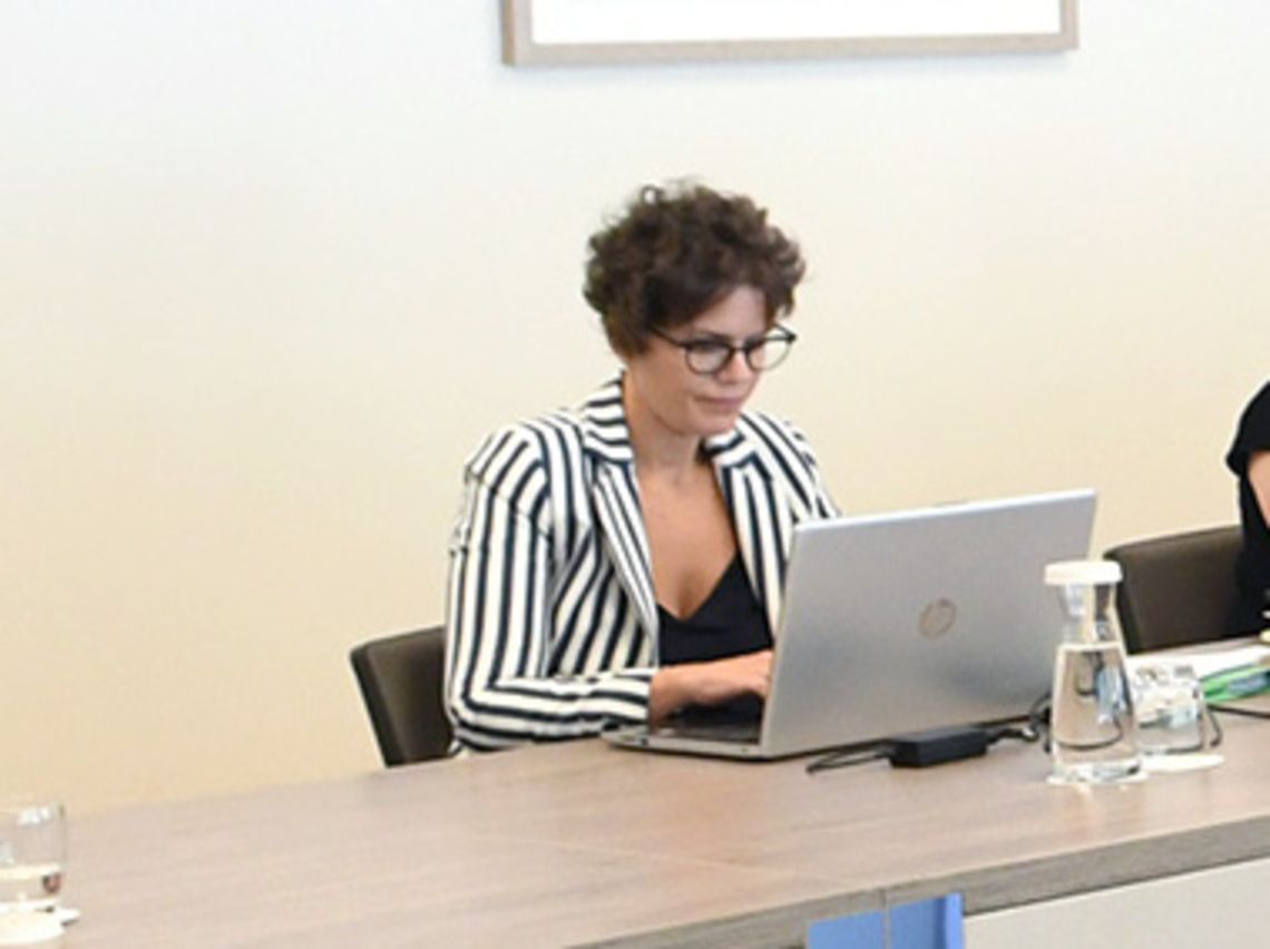 Maria Àngels Tarrés durant la reunió d'aquest dijous.