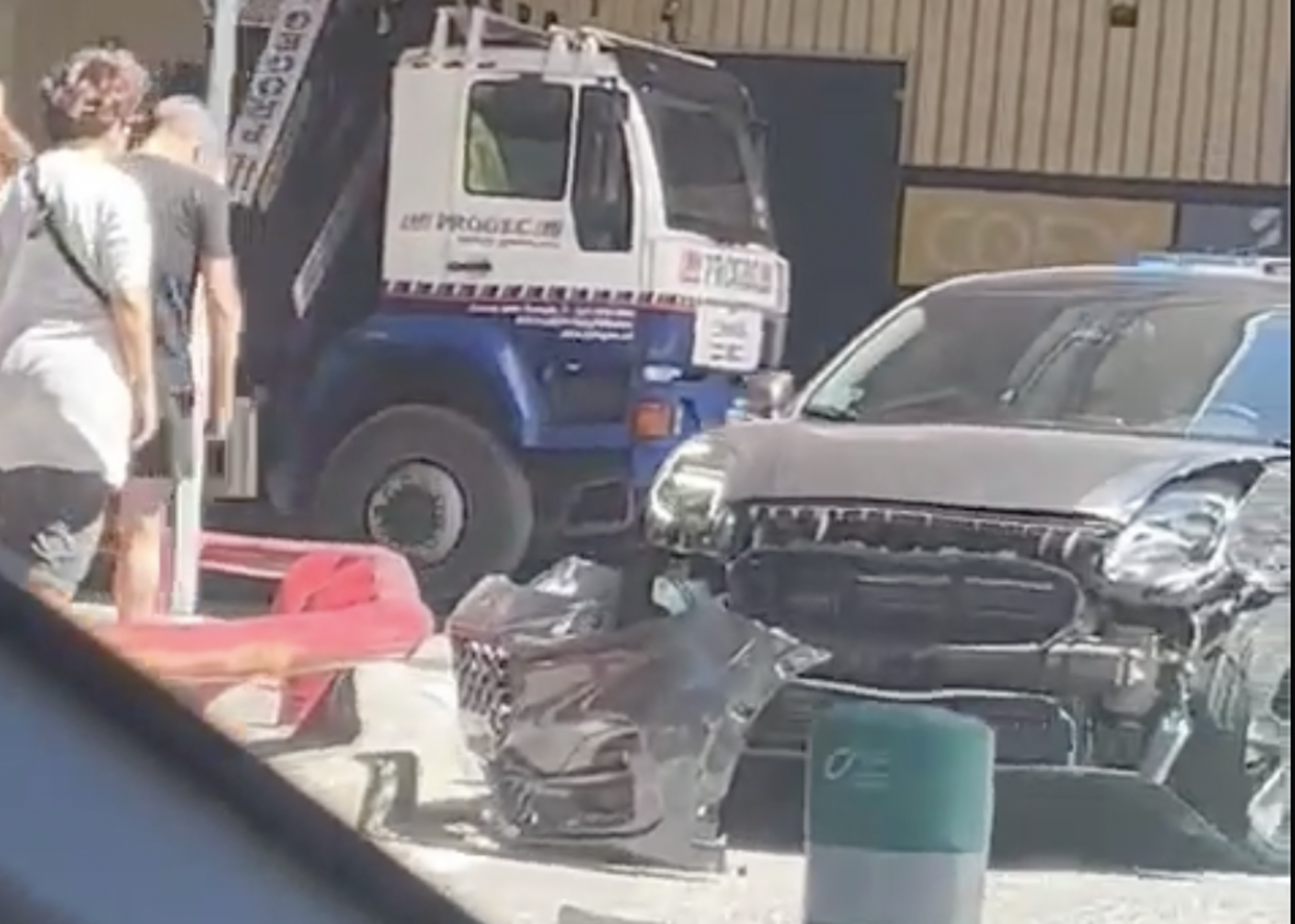 ESTAT EN QUÈ HA QUEDAT EL VEHICLE.