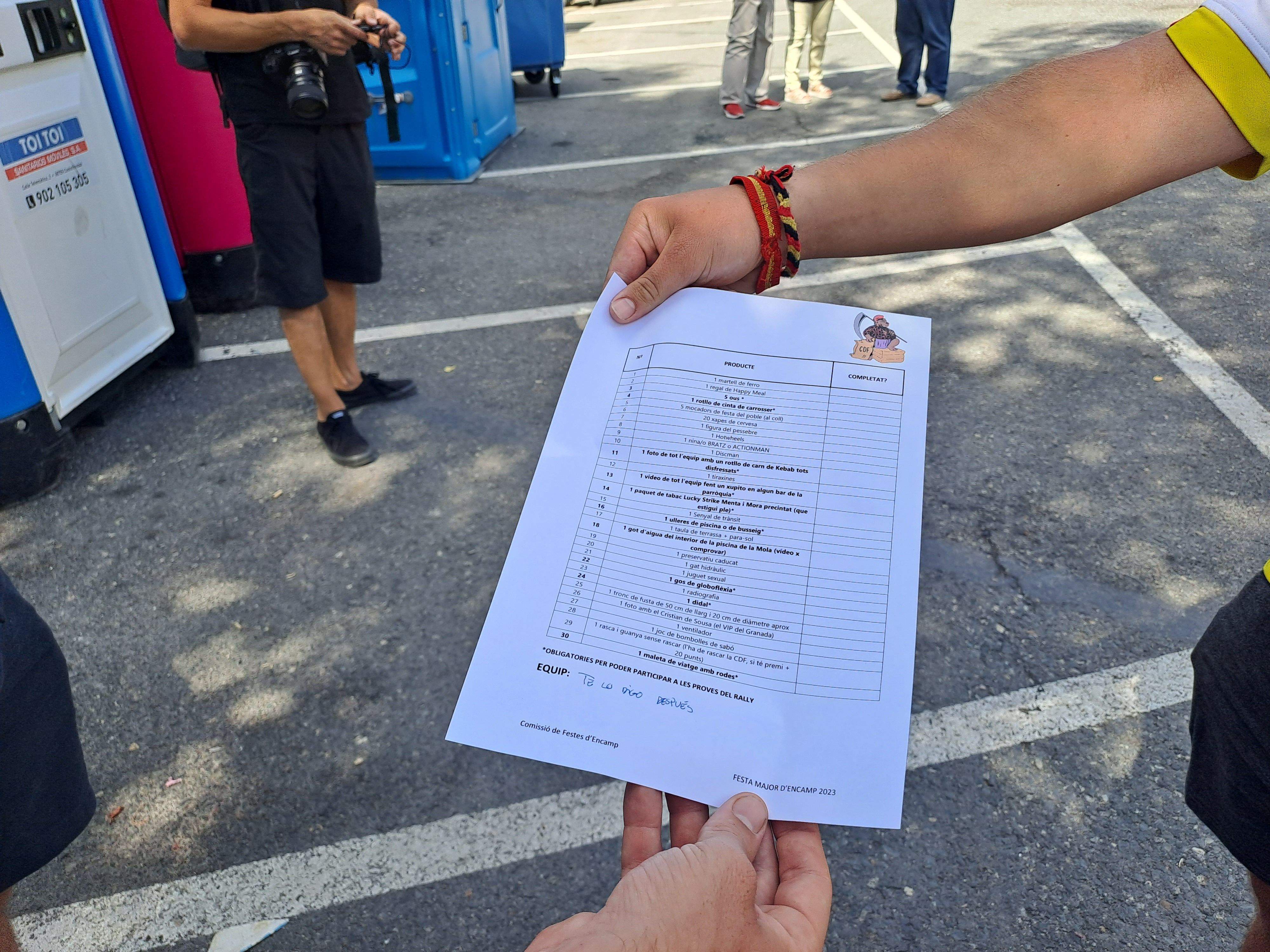 Llistat d'objectes a aconseguir en la primera prova. 