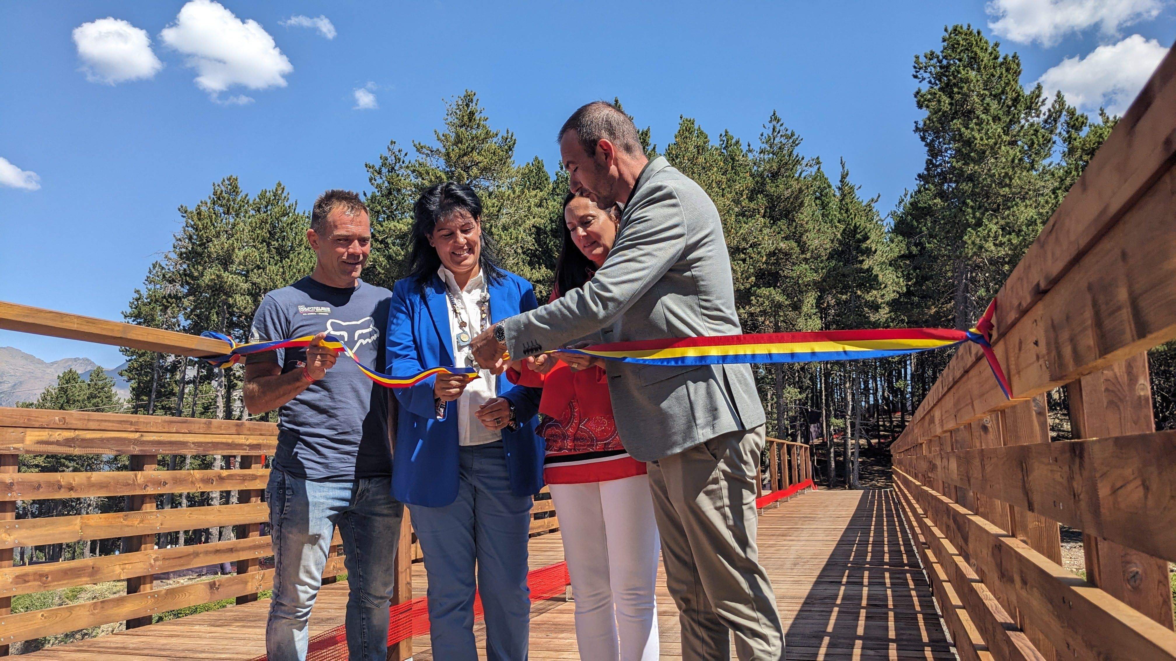 Marticella, Sansa, Molné i Torres inauguren la copa del món de BTT de Pal Arinsal