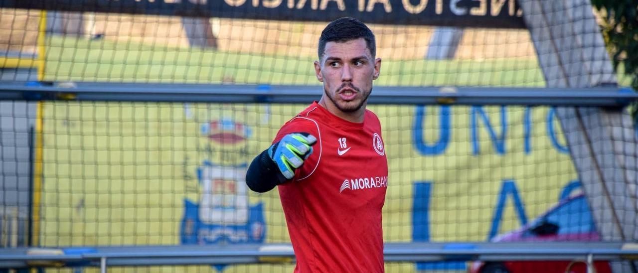 Lizoain en un partit amb l'Andorra.