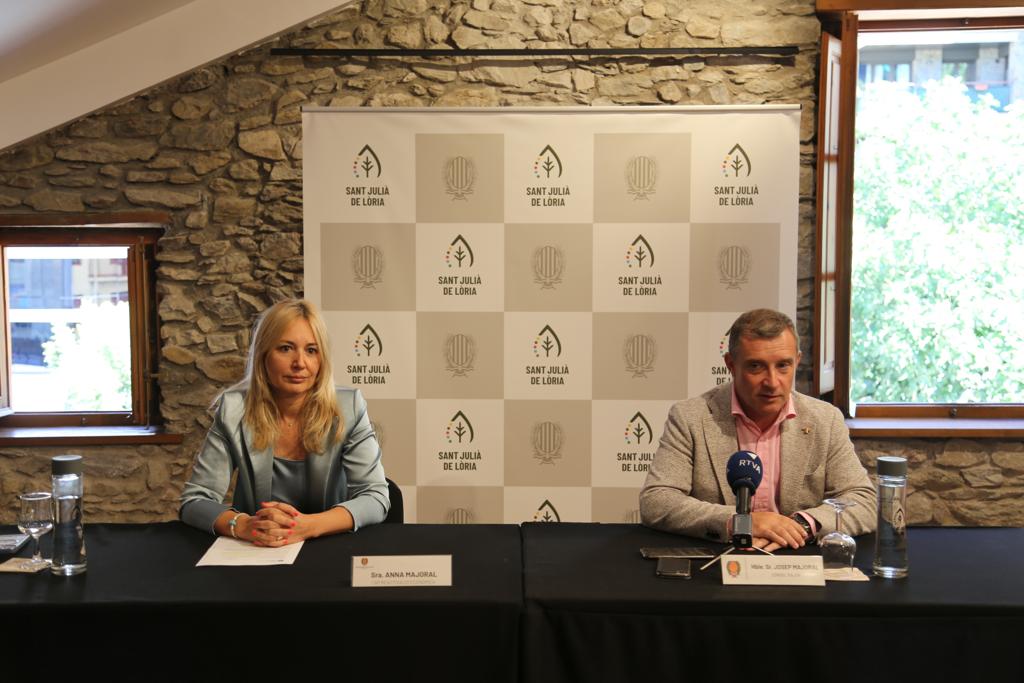 Anna Majoral i Josep Majoral durant la compareixença. Anna Majoral i Josep Majoral durant la compareixença.