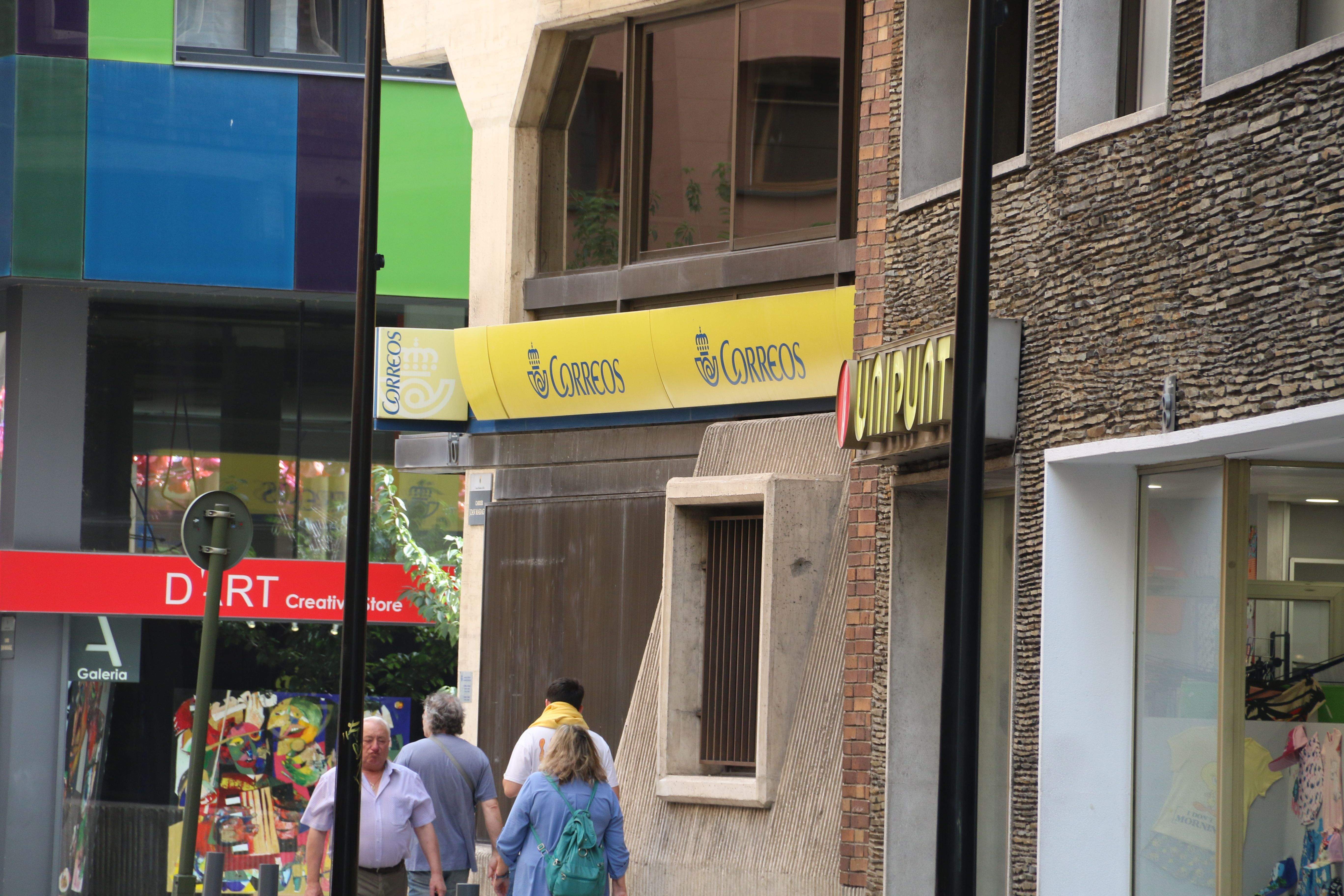 L'oficina de Correos d'Andorra la Vella.