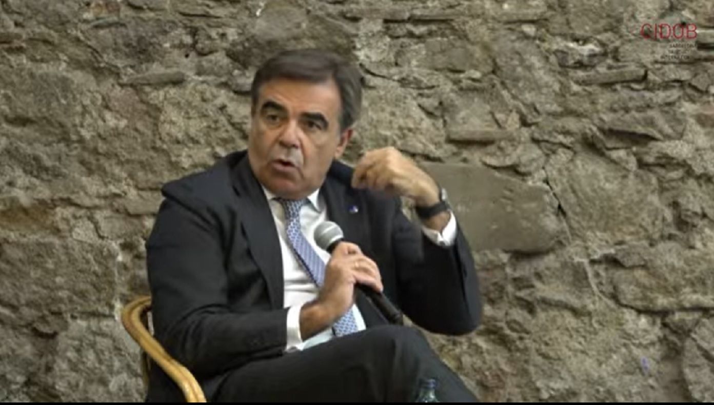 El vicepresident de la Comissió Europea, Margaritis Schinas, durant la conferència.