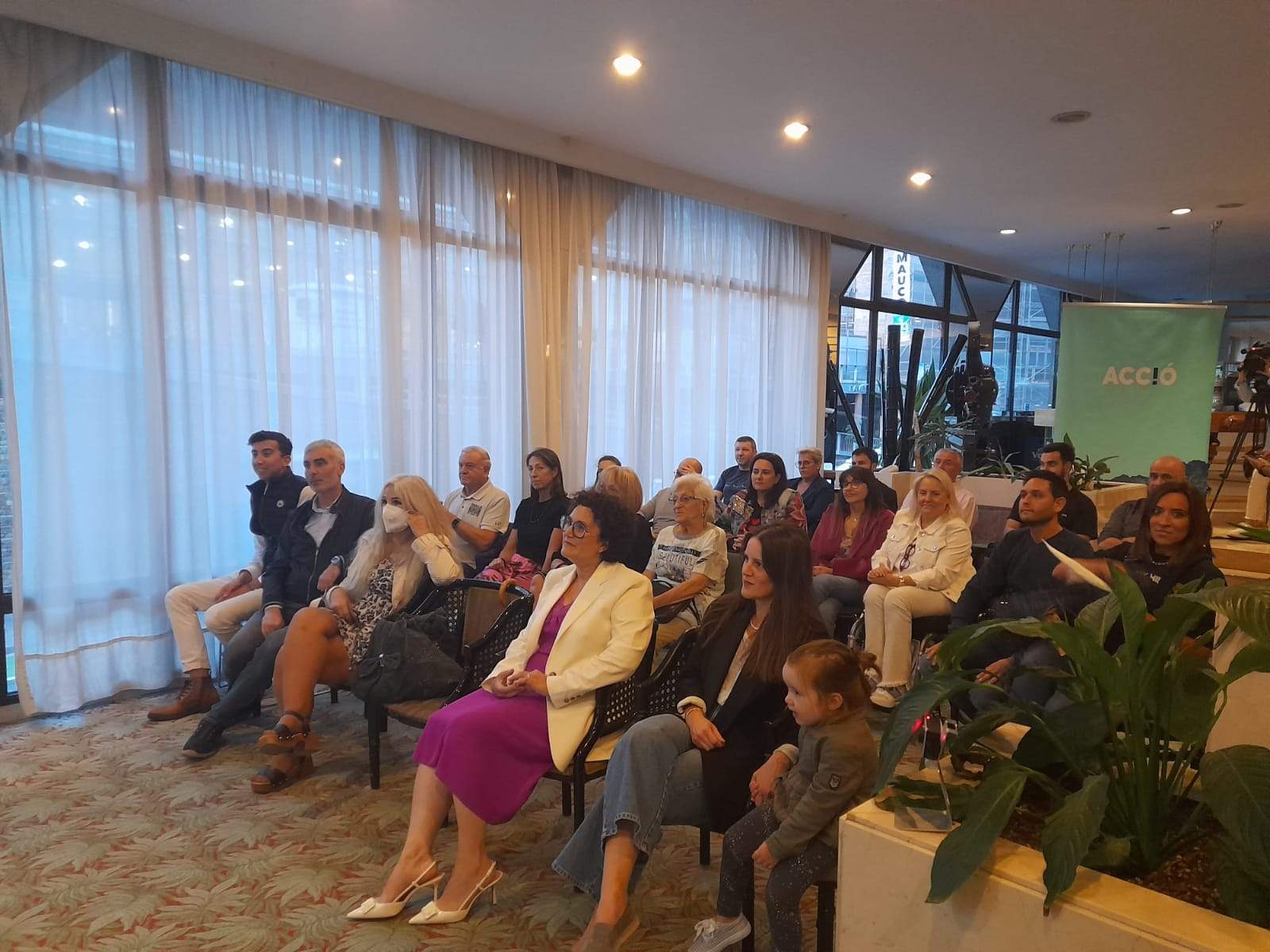 Judith Pallarès en l'acte de celebració del primer aniversari d'Acció.