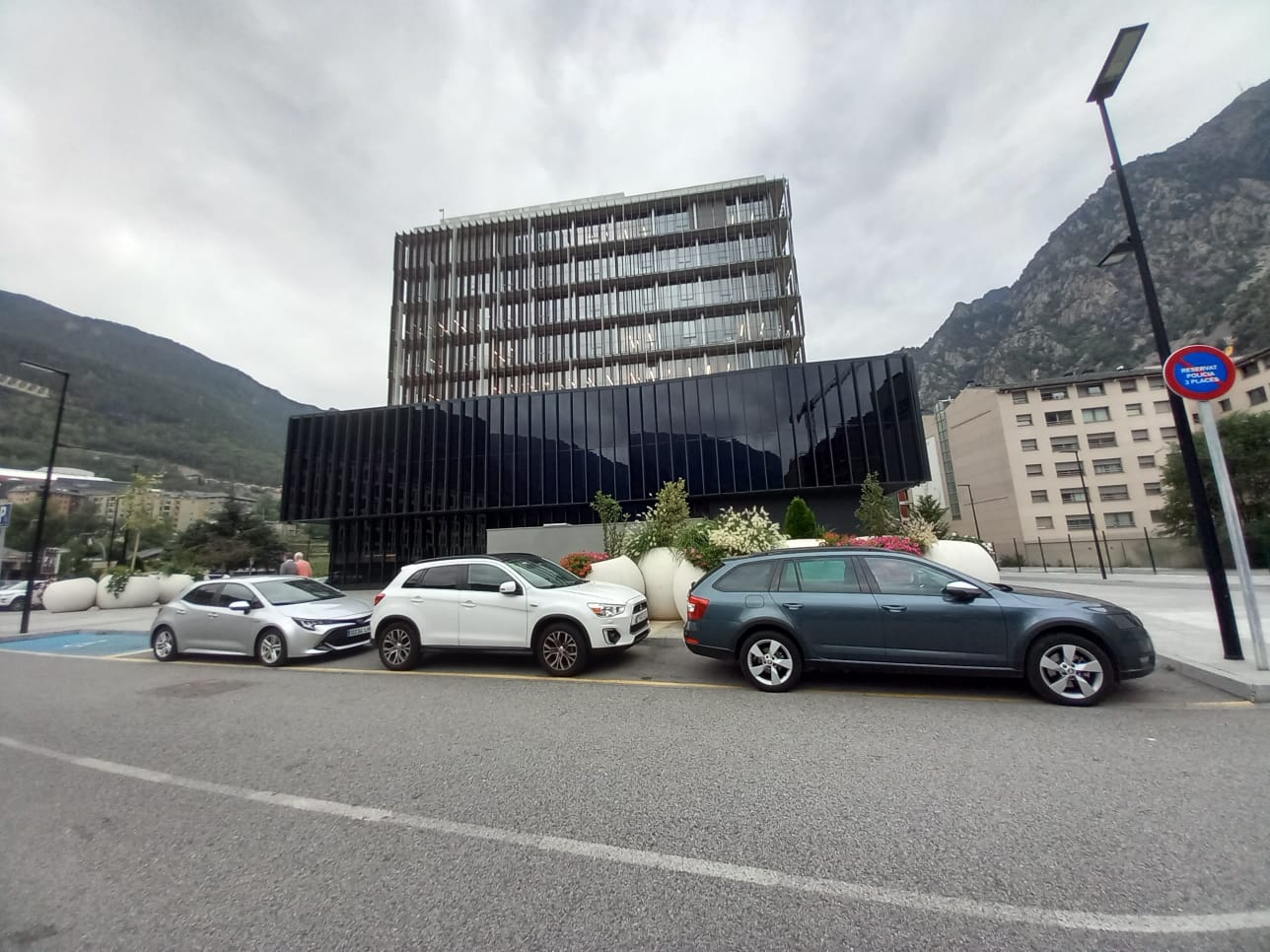 WhatsApp Image 2023 09 20 at 23.51.55 WhatsApp Image 2023 09 20 at 23.51.55