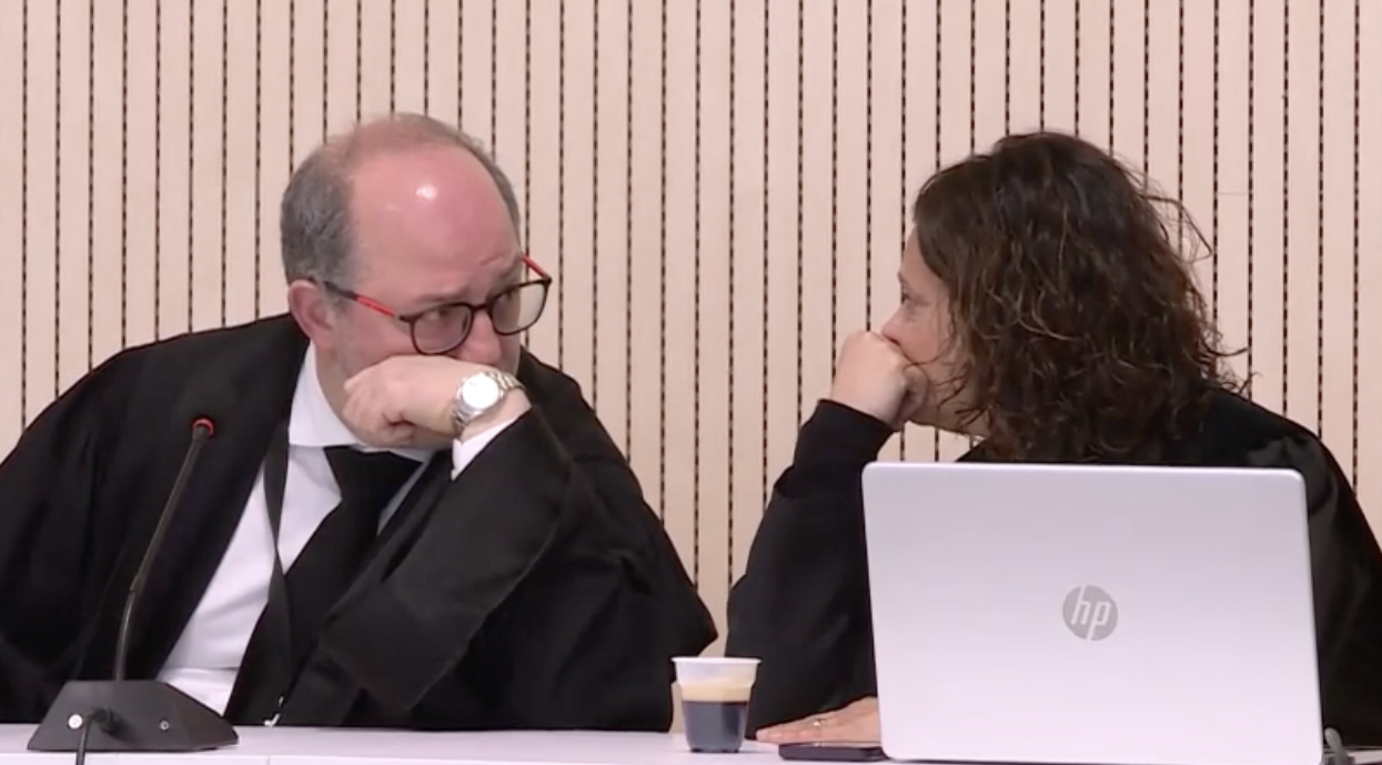 Alfons Alberca i Vanessa Durich comentant la jugada en l'inici d'una de les sessions.