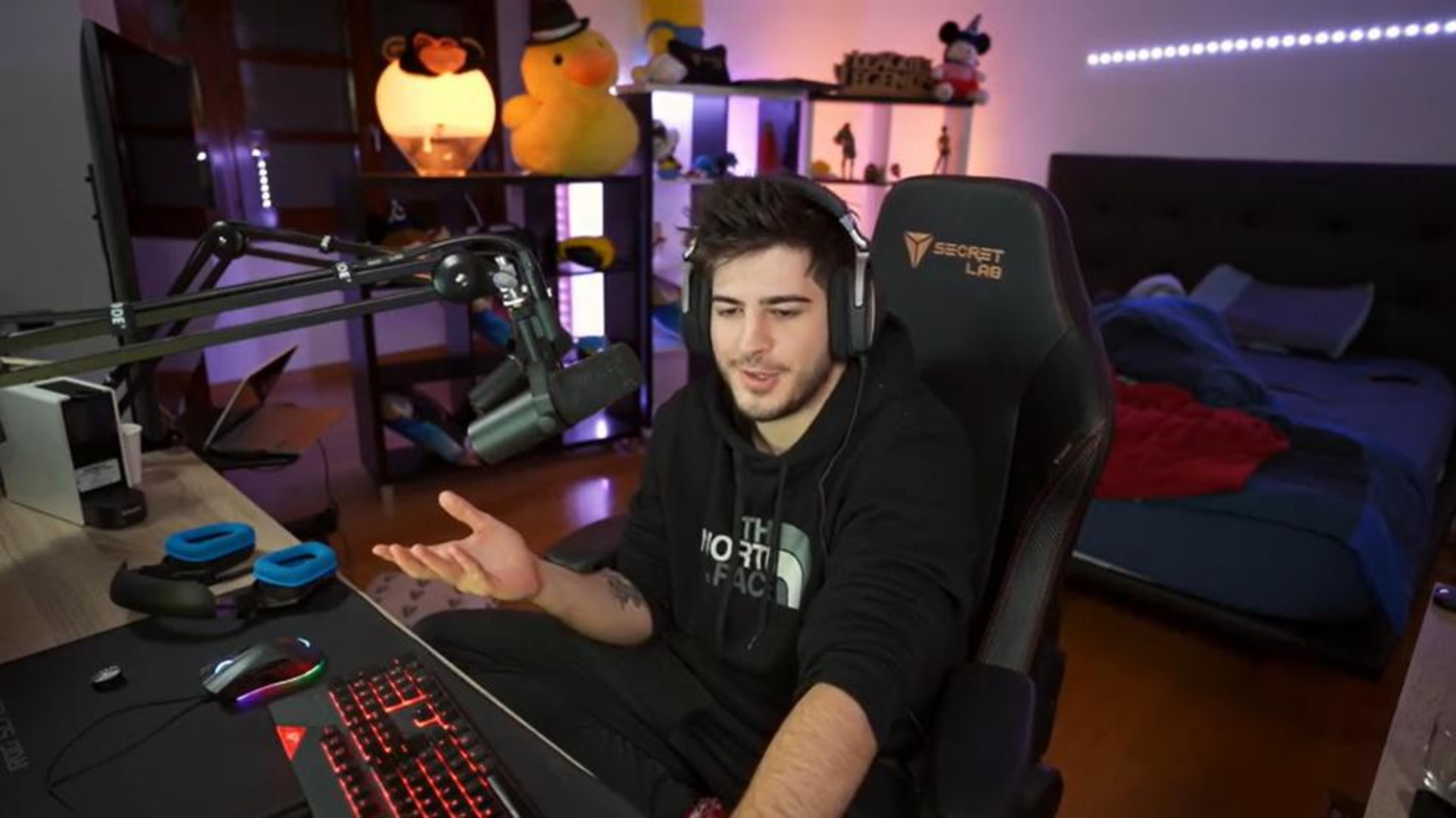 Elm Chertó és conegut a les xarxes com a ElmilloR. Elm Chertó és conegut a les xarxes com a ElmilloR.