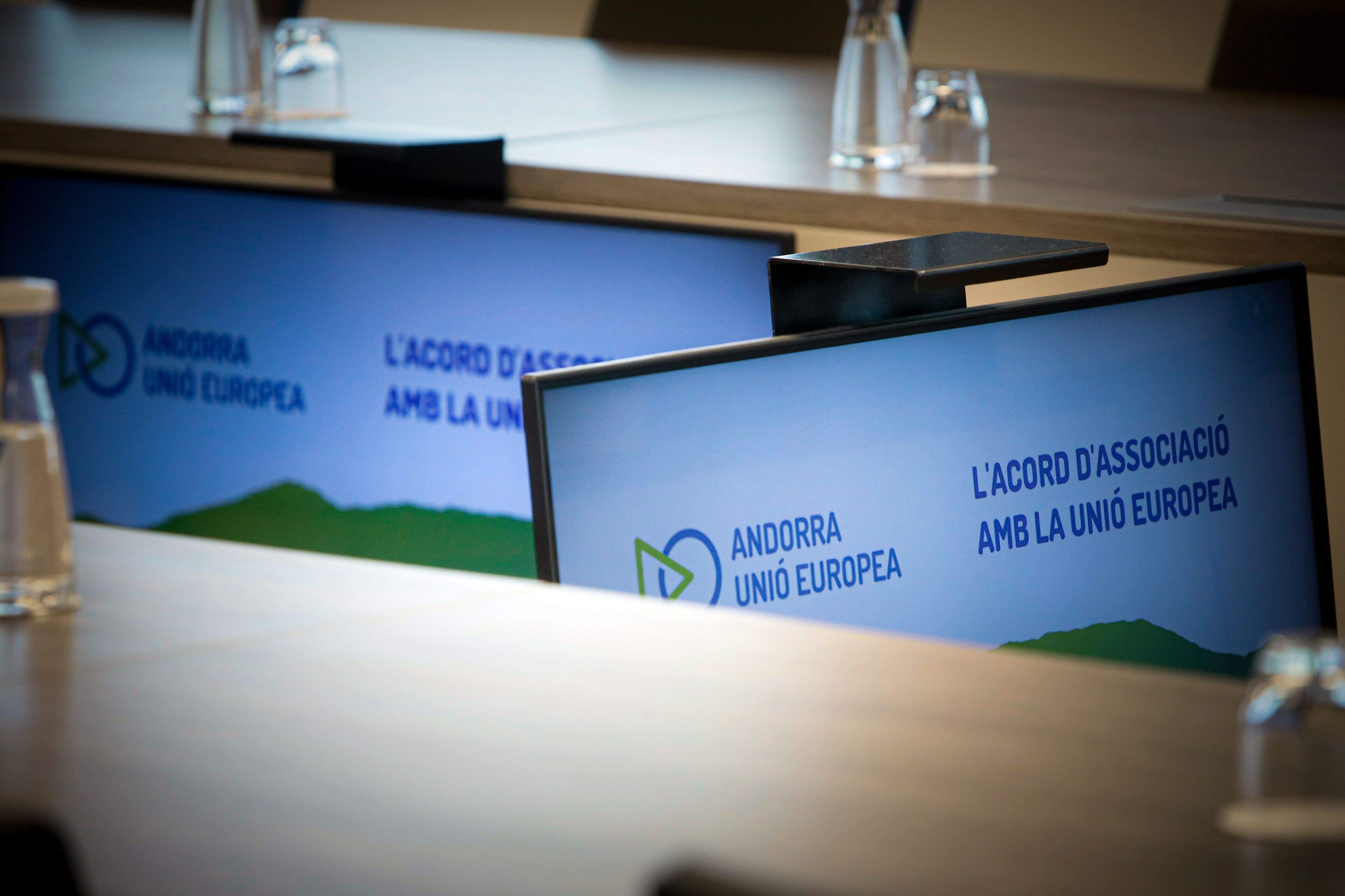 Les reunions del pacte d'Estat continuen fent-se.