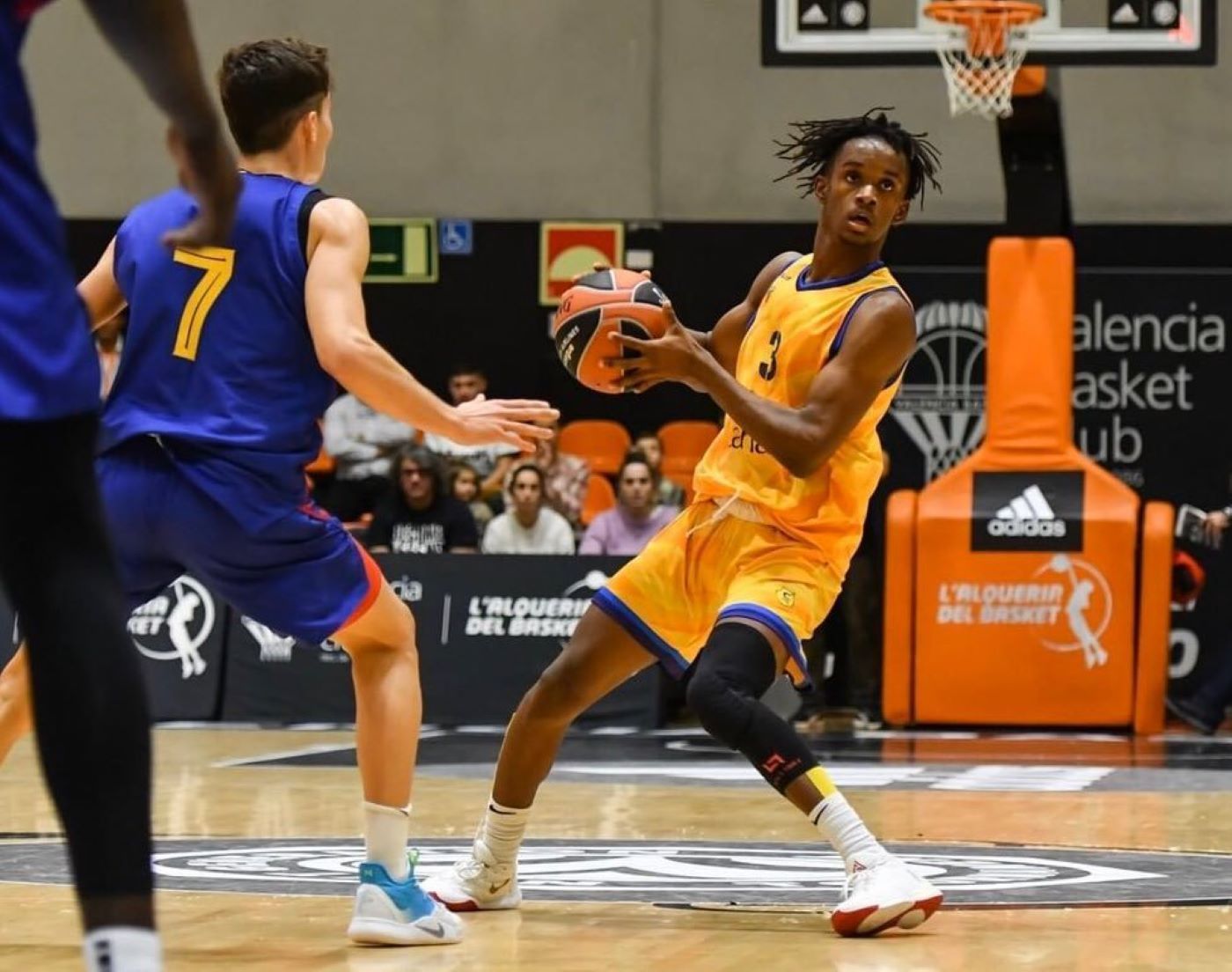 Jean Montero interessa al MoraBanc.