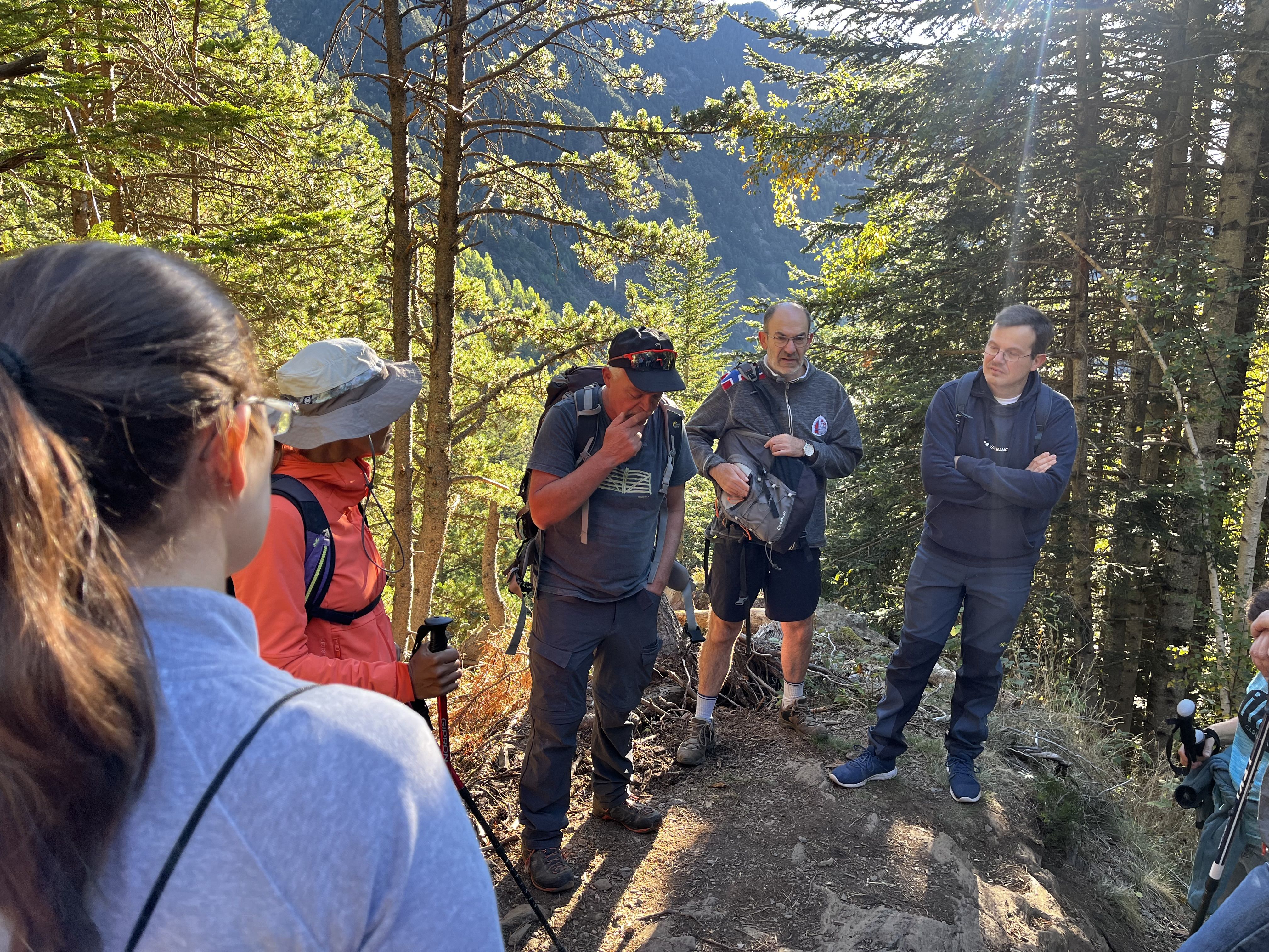 Participants en una de les excursions.