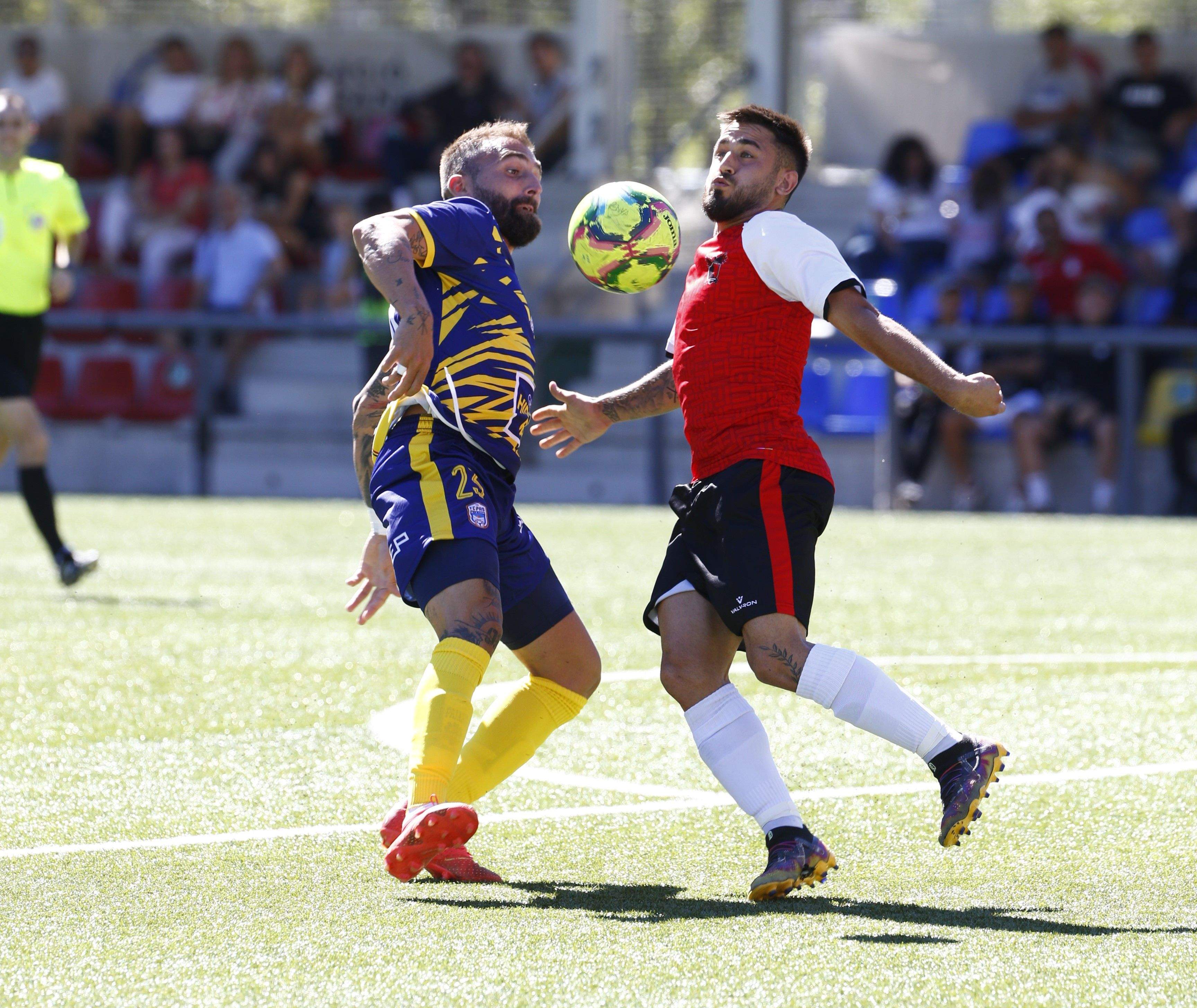 La Penya Encarnada se situa segona.
