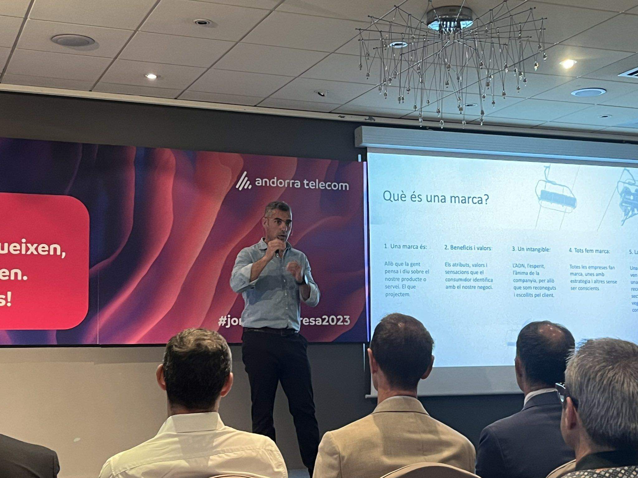 David Ledesma durant la Jornada d'Empresa d'Andorra Telecom David Ledesma durant la Jornada d'Empresa d'Andorra Telecom