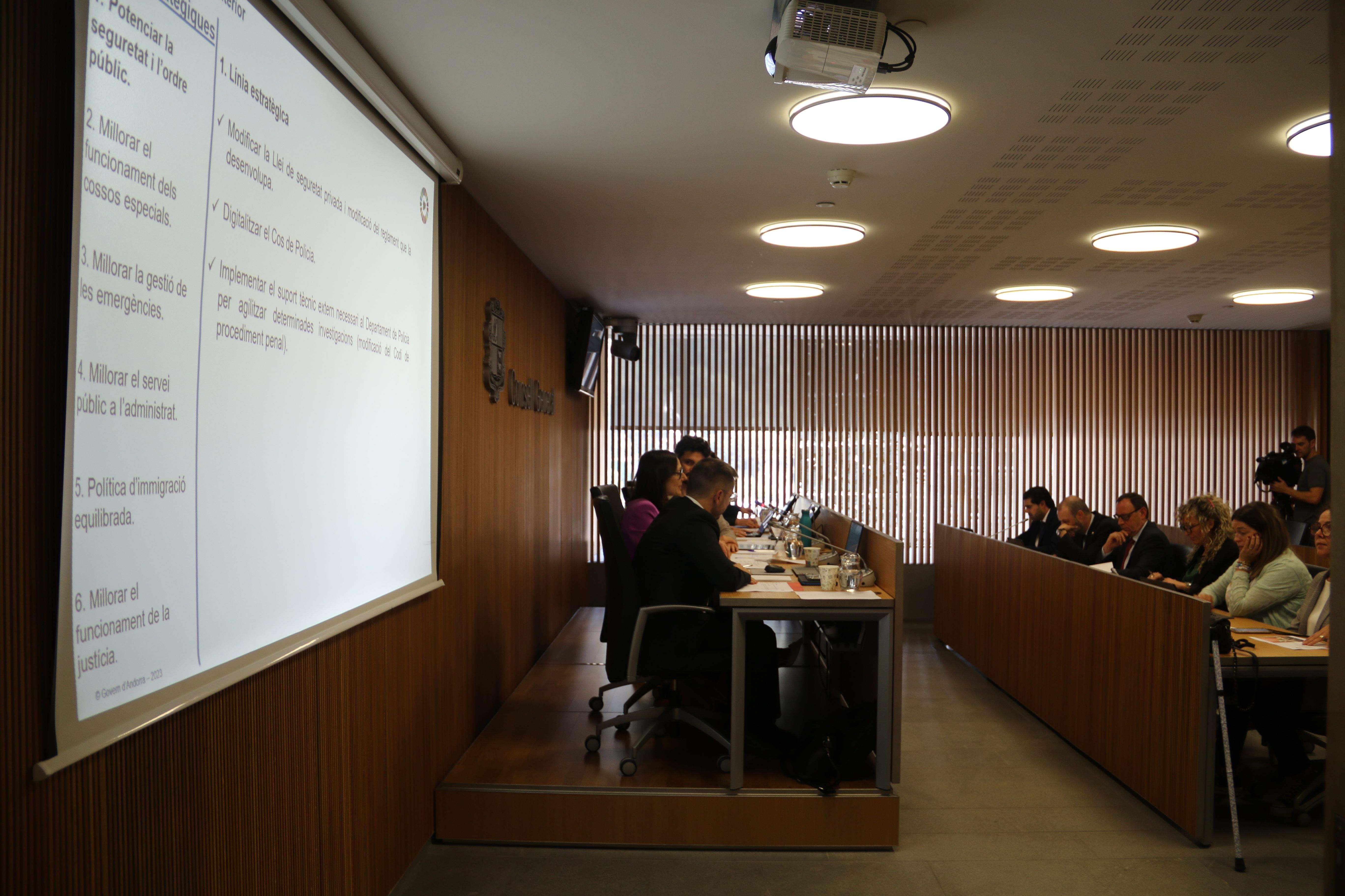 comissió legislativa interior consell general ester molné ministra interior i justícia