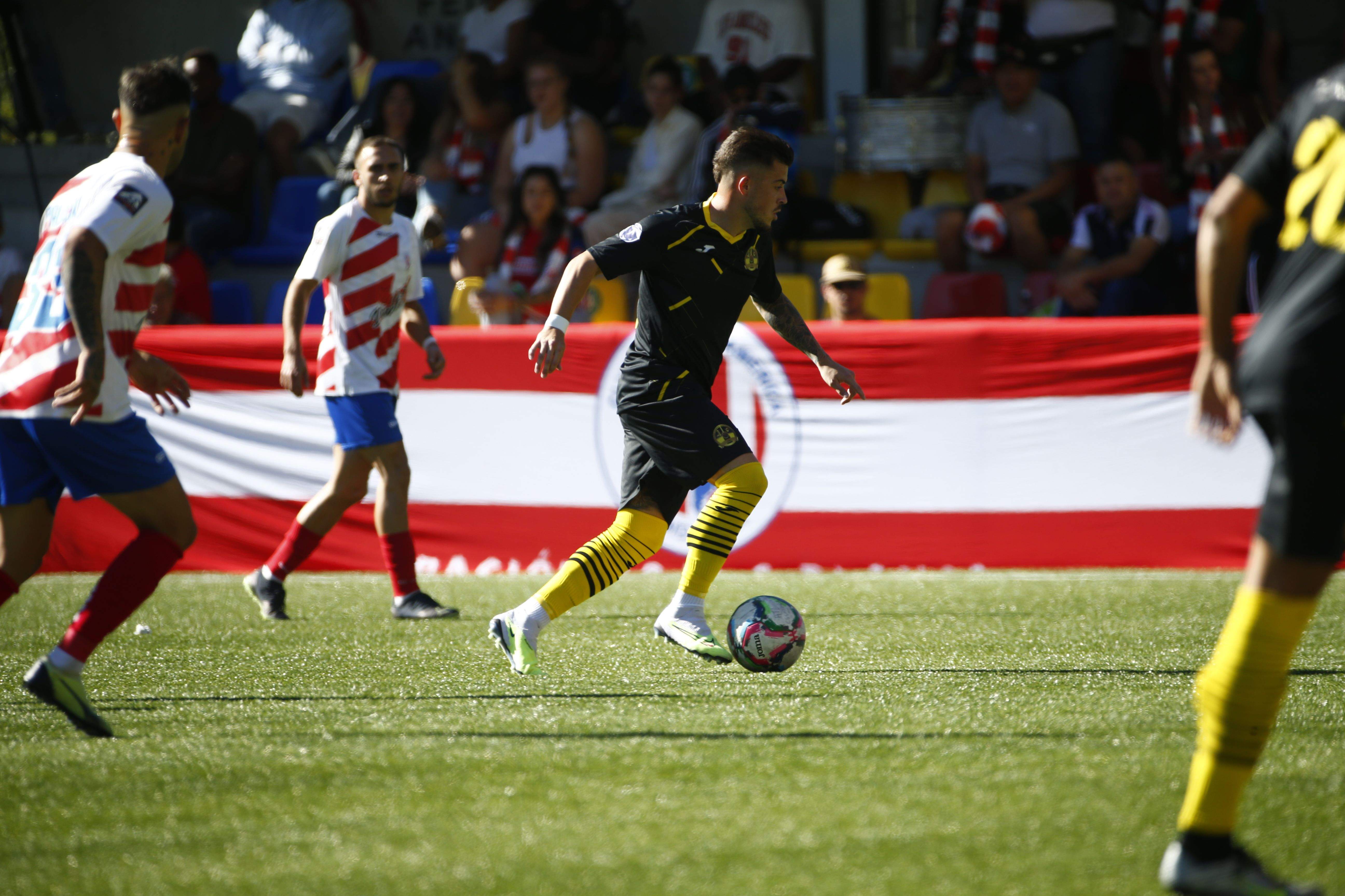 L'UE Santa Coloma segueix intractable i assoleix la quarta victòria consecutiva.