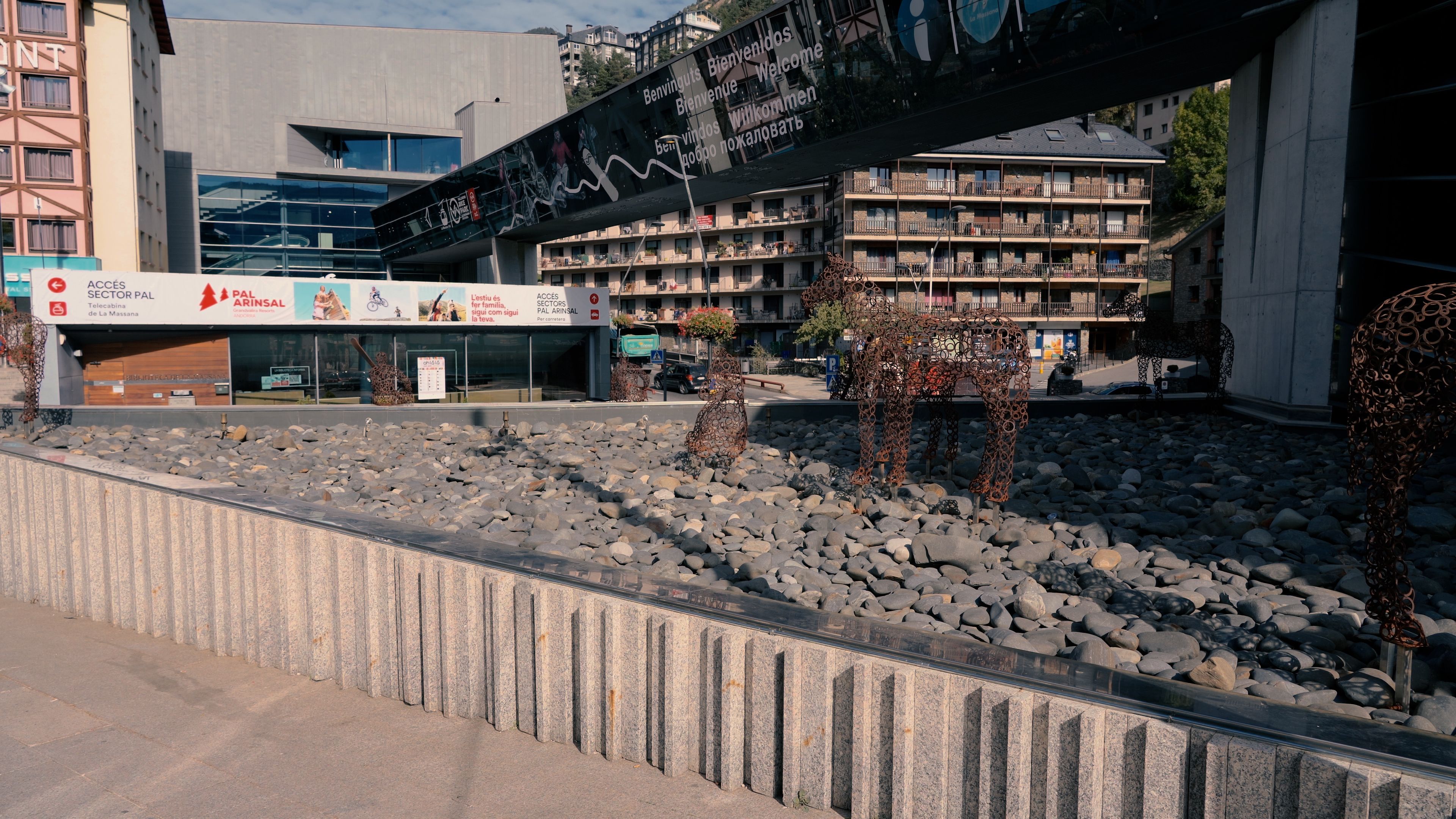 La font de les Fontetes sense aigua La font de les Fontetes sense aigua