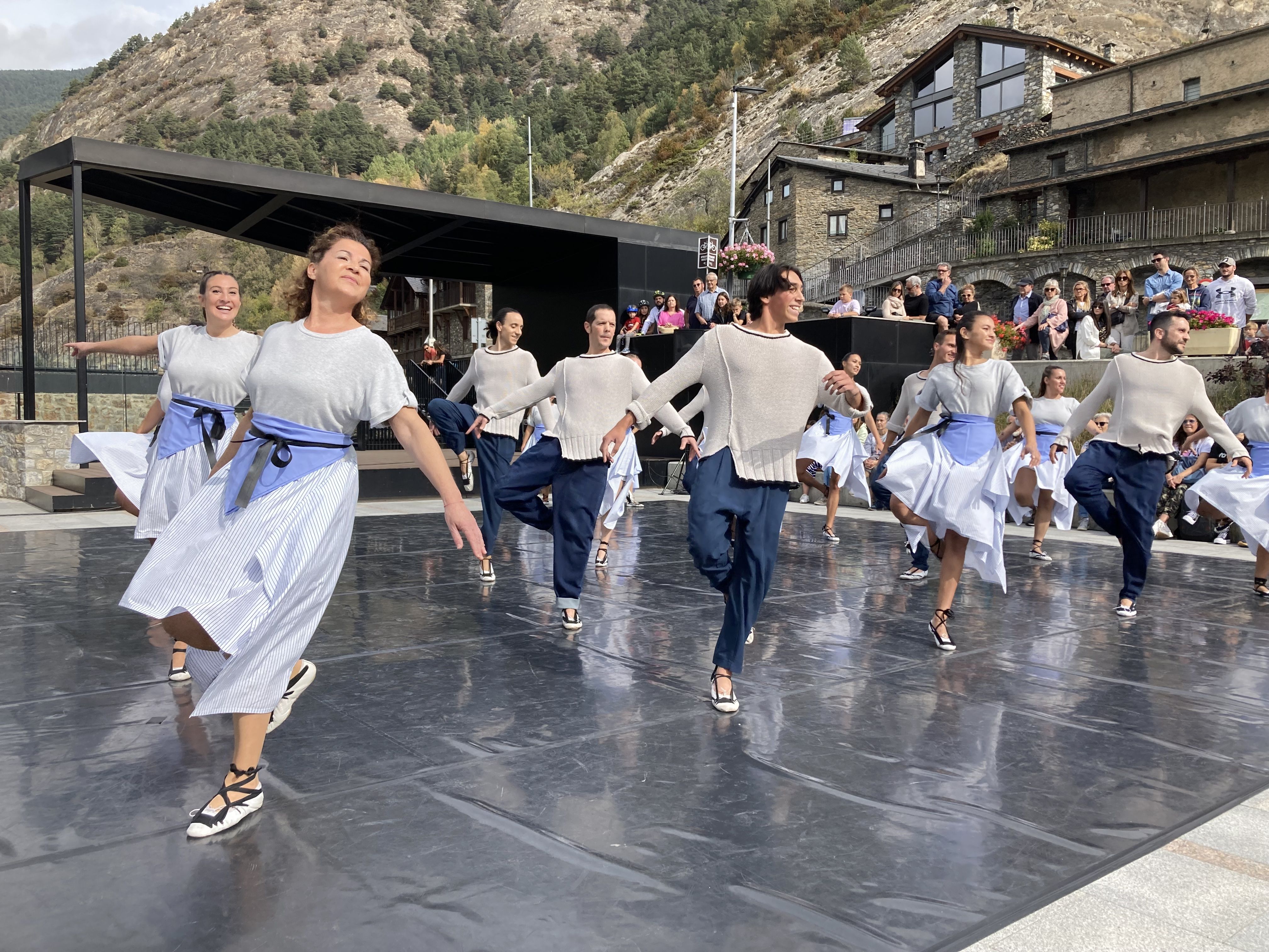 Un dels espectacles del Contradans.