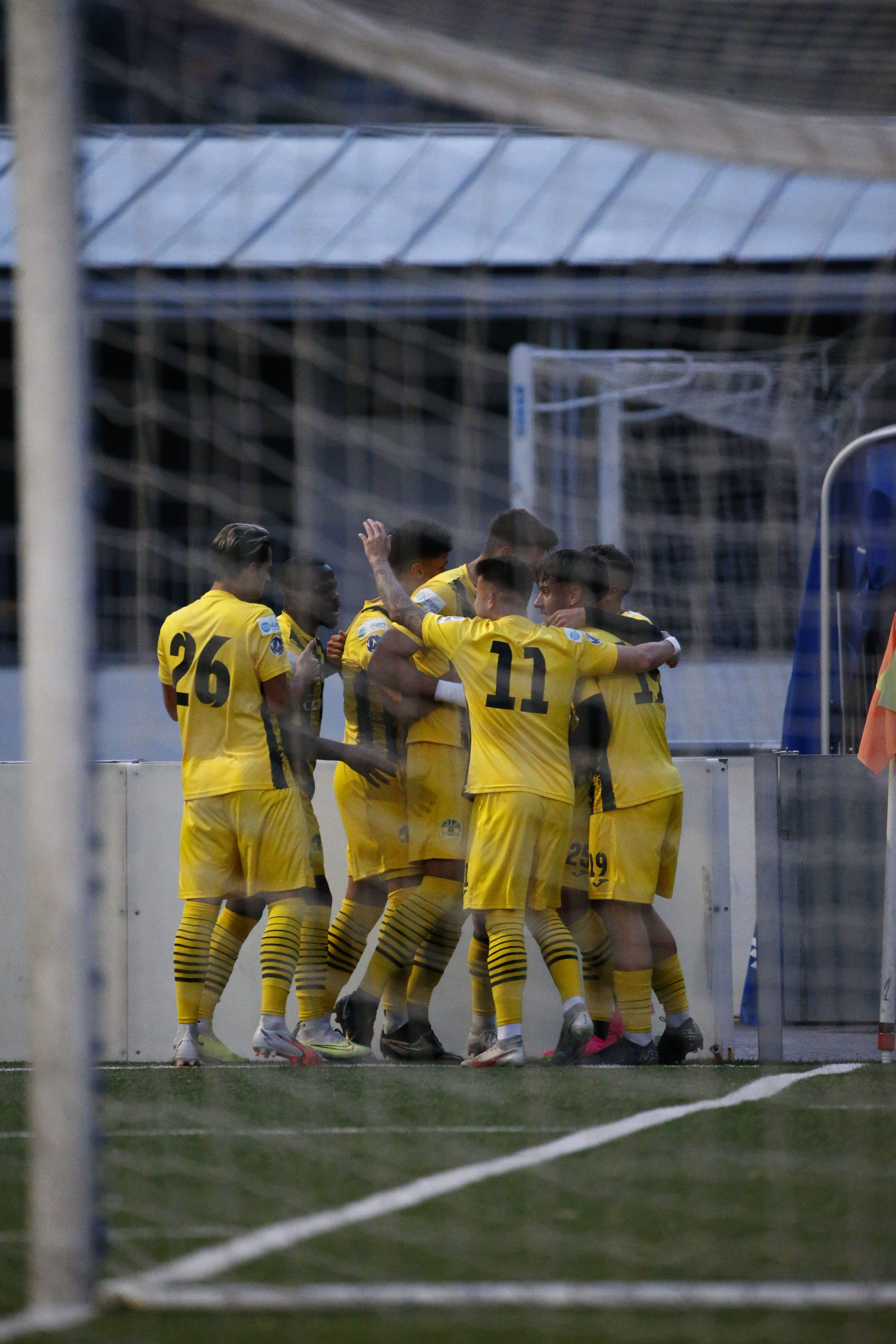 Celebració d'un gol de la UE Santa Coloma.