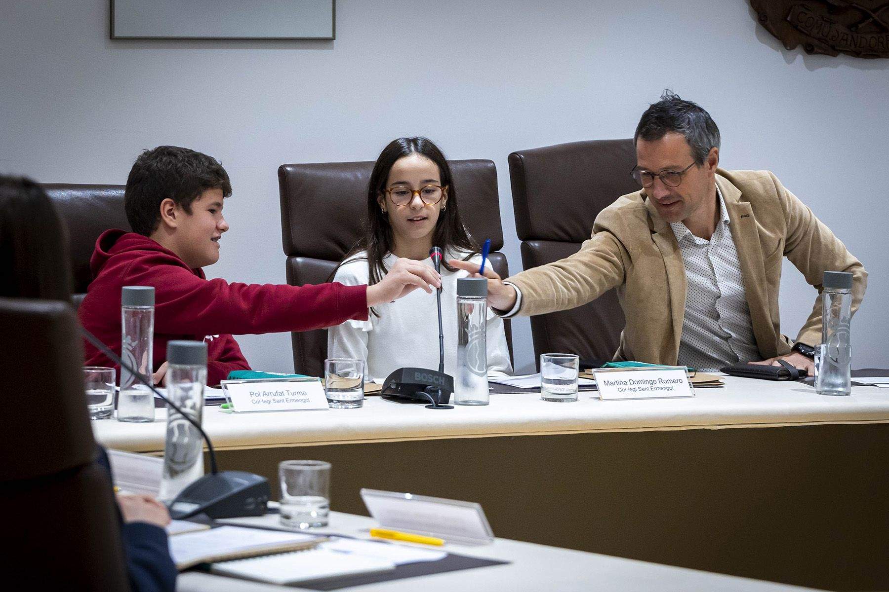 Un instant de la sessió del consell dels joves.