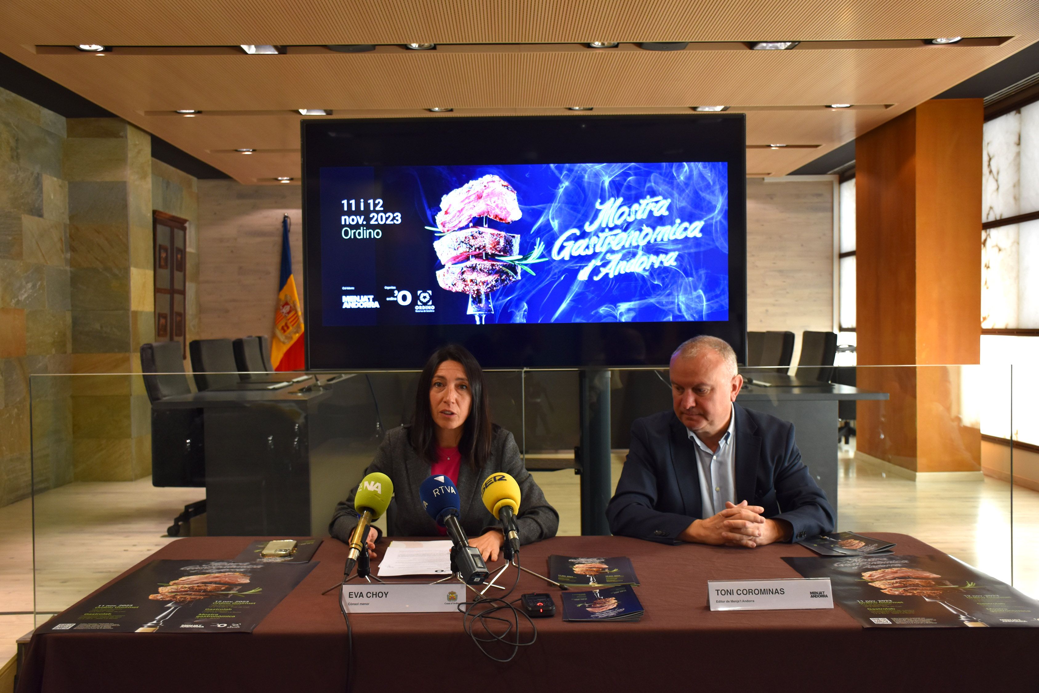 Choy i Corominas en la presentació de la Mostra.