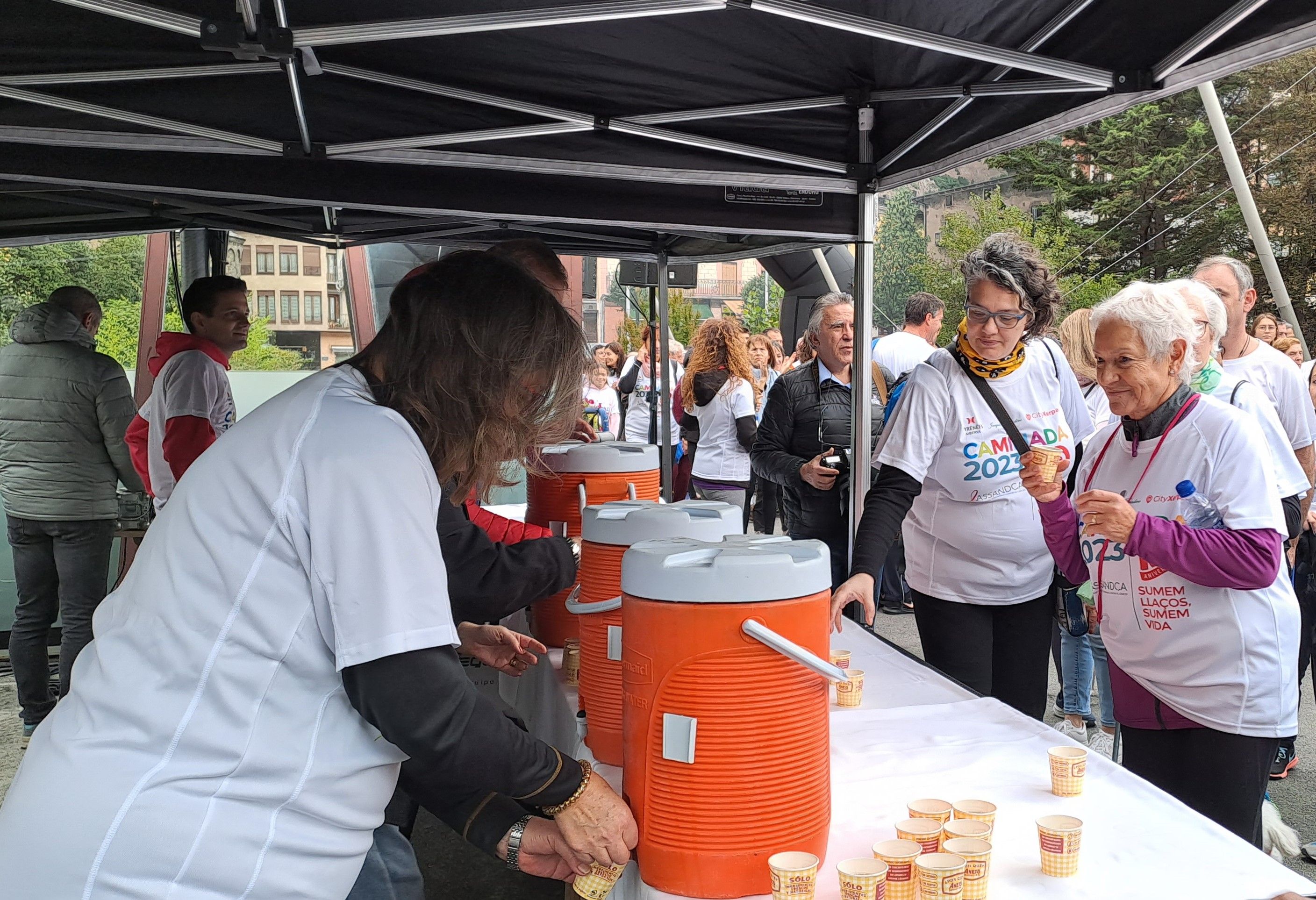 Al final, brou de premi. Al final, brou de premi.