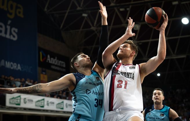 Maric defensa l'intent de Costello.