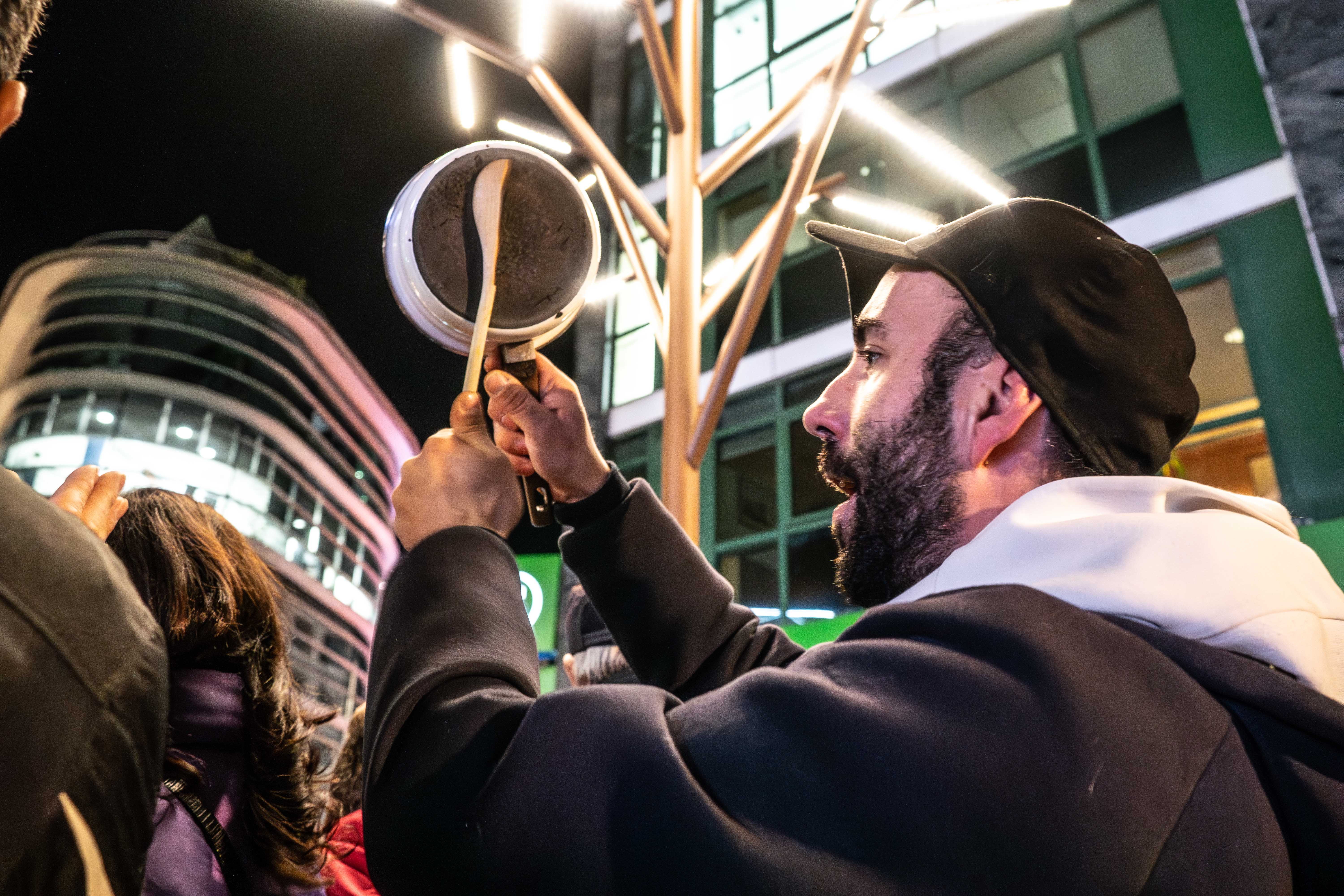 Un dels manifestants. Un dels manifestants.