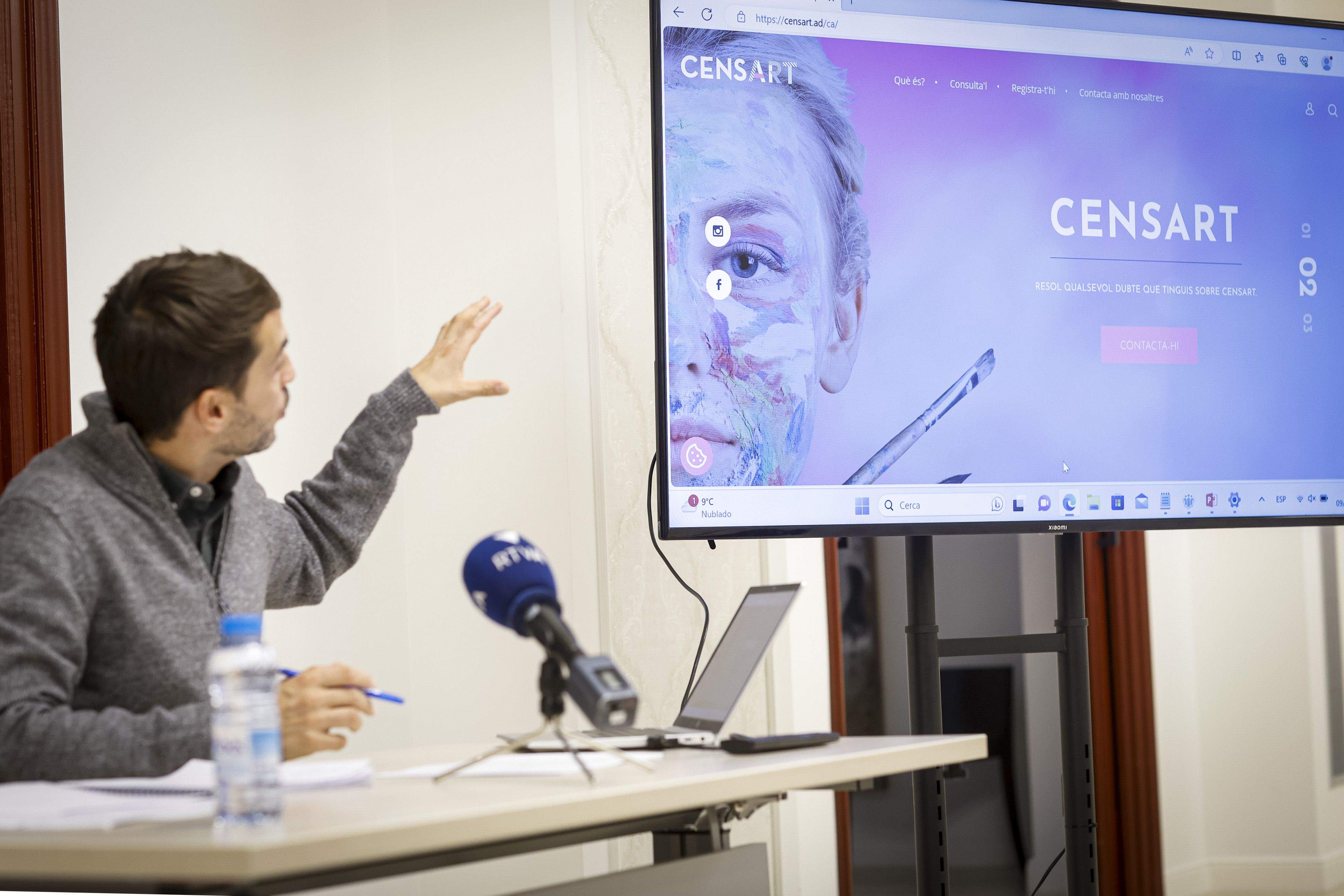 Joan-Marc Joval durant la roda de premsa.