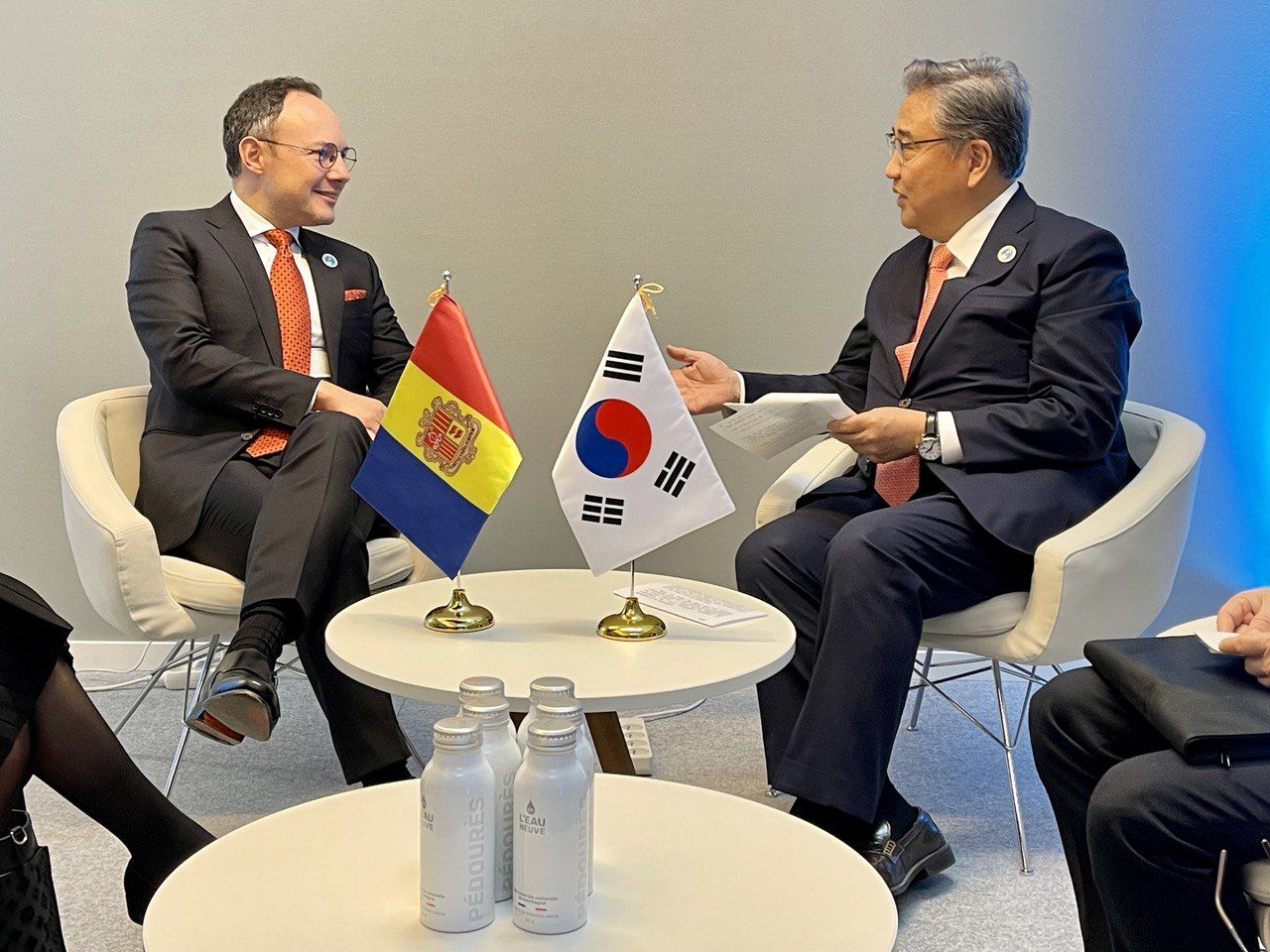 Xavier Espot amb el ministre d'Afers Exteriors de la República de Corea