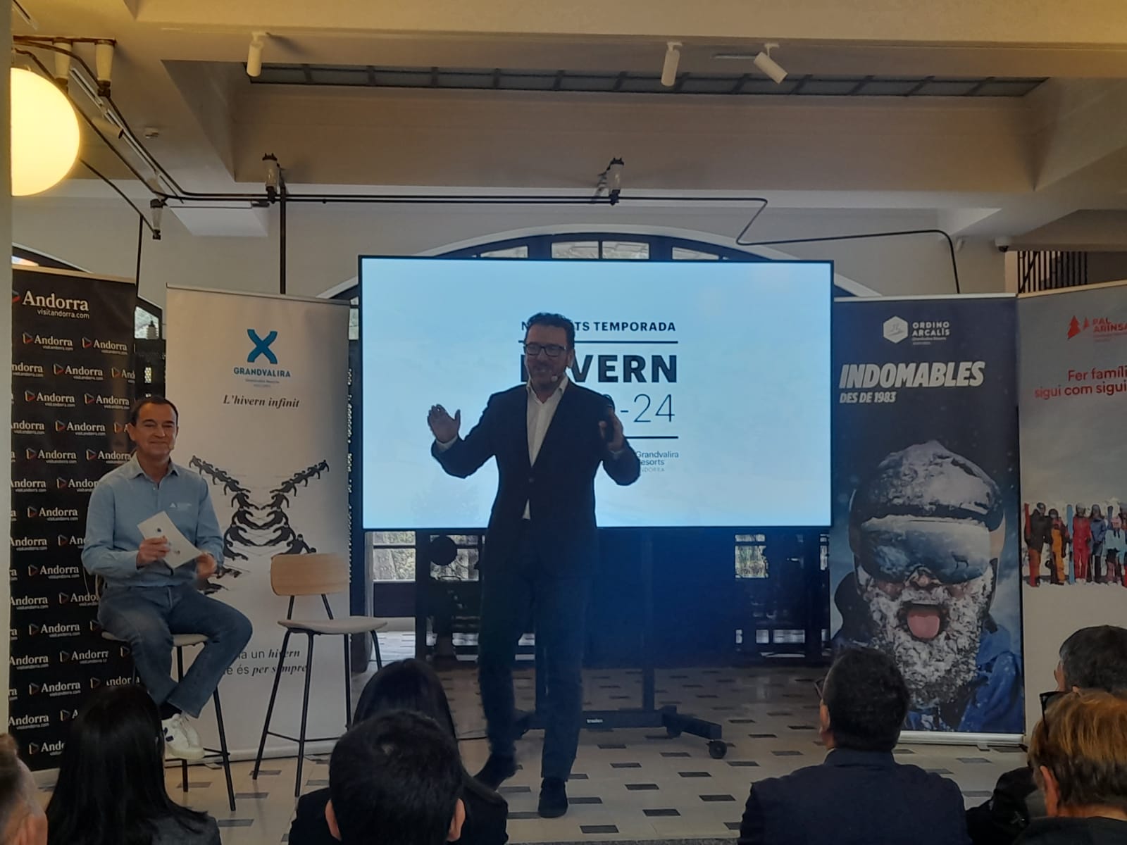 Juan Ramon Moreno i Betim Budzaku durant la presentació de la campanya d'hivern.