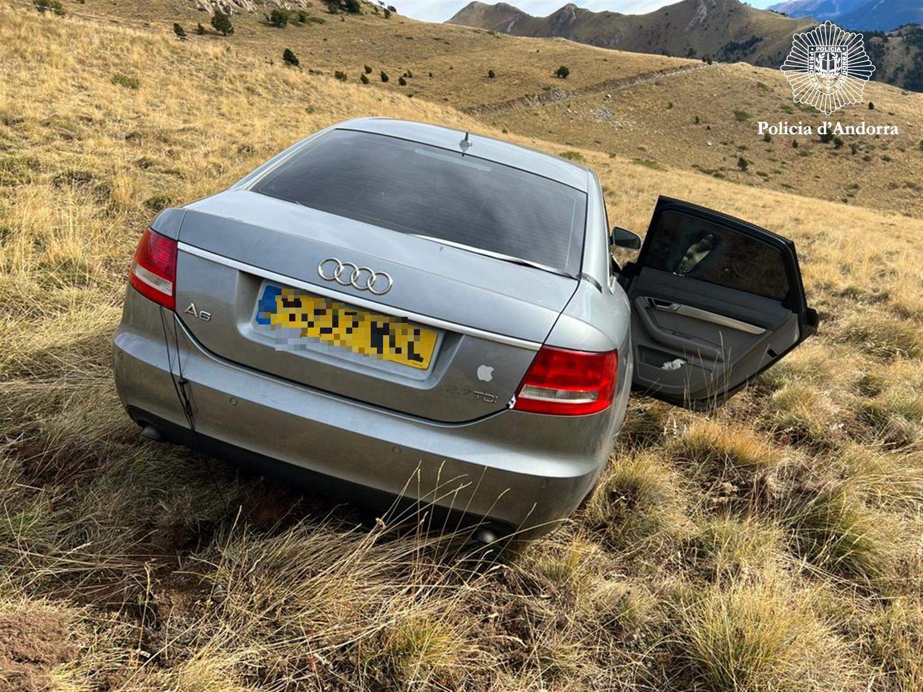 Vehicle presumptes autors furt força 15112023 PREMSA 1 (1) Vehicle presumptes autors furt força 15112023 PREMSA 1 (1)