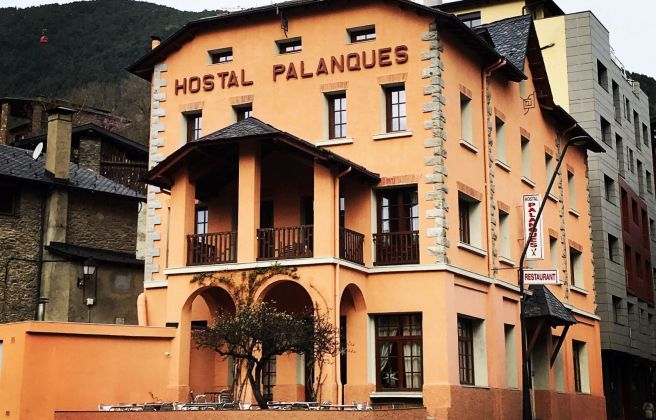 El Palanques, un dels establiments que feien servir els passadors.