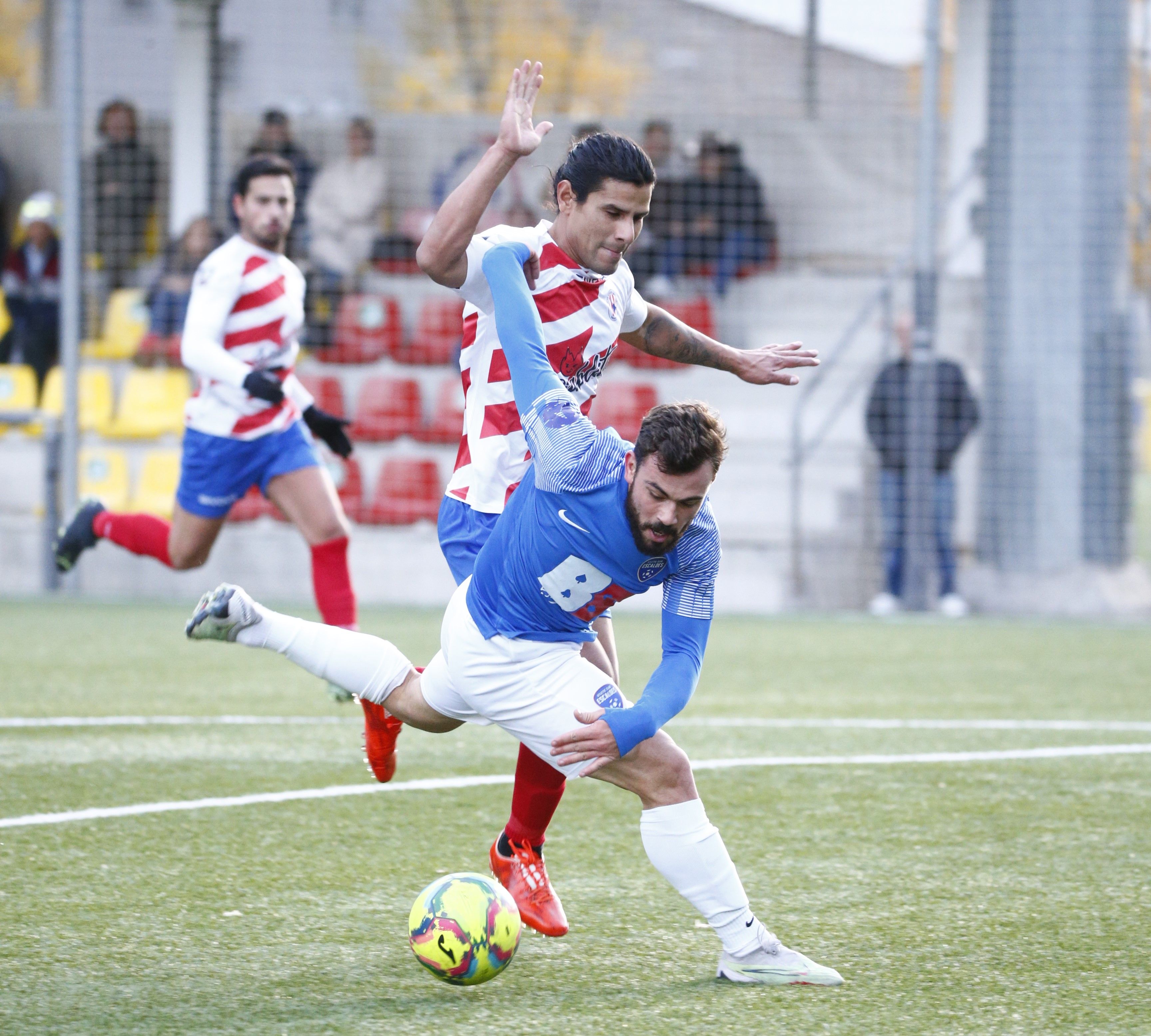 L'Atlètic Amèrica cau golejat amb l'Atlètic Escaldes i es queda cuer. L'Atlètic Amèrica cau golejat amb l'Atlètic Escaldes i es queda cuer.