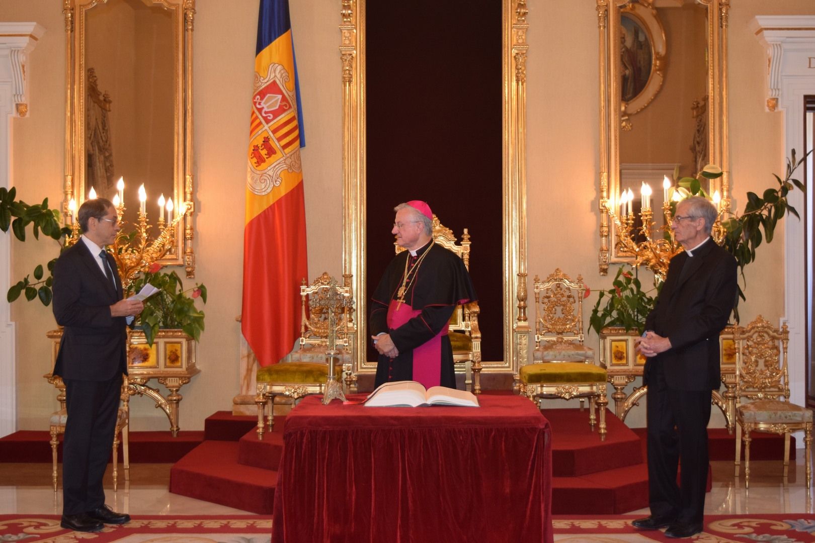 Ibáñez, Vives i Mauri. Ibáñez, Vives i Mauri.