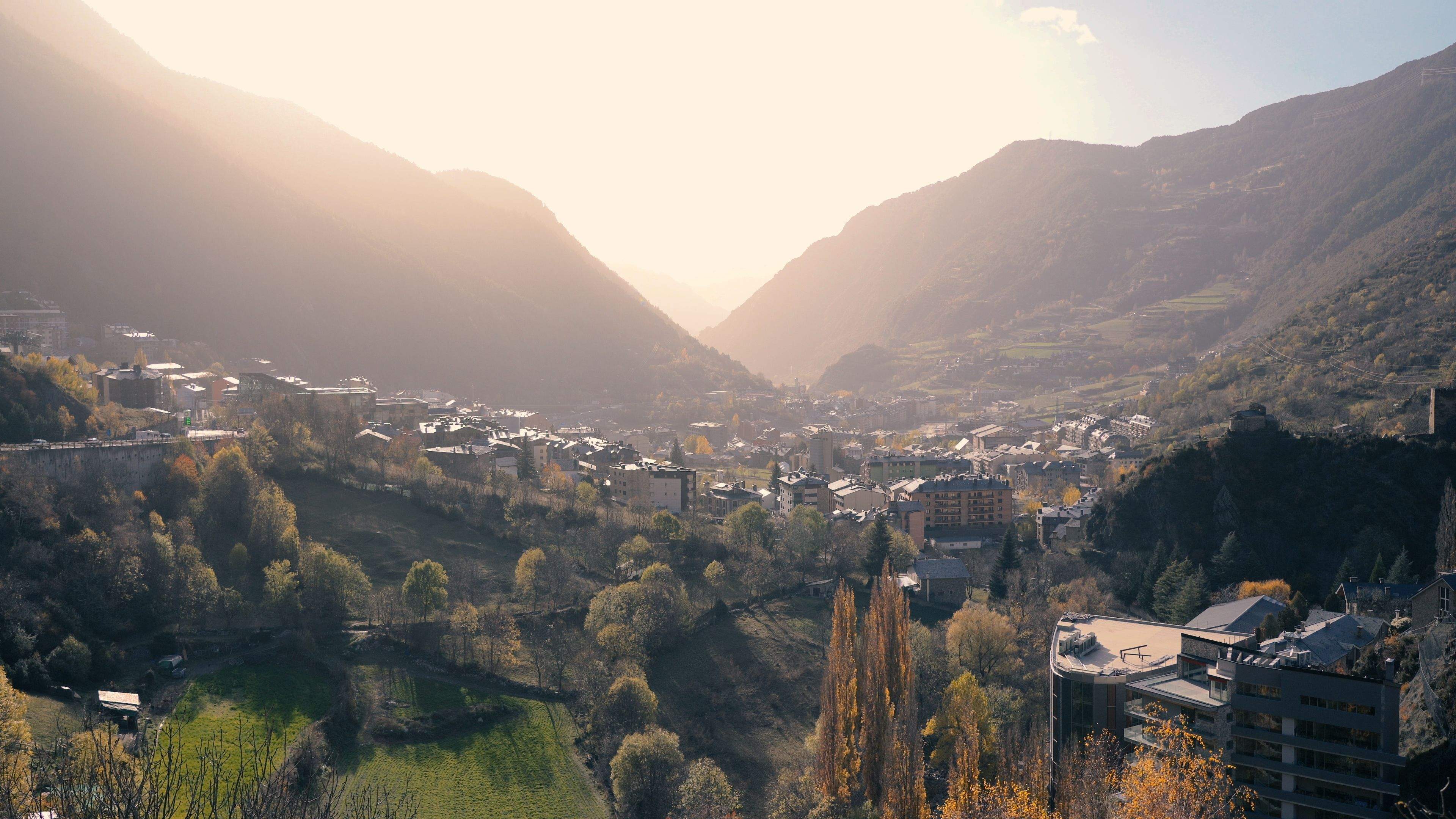 Imatge general del poble d'Encamp.