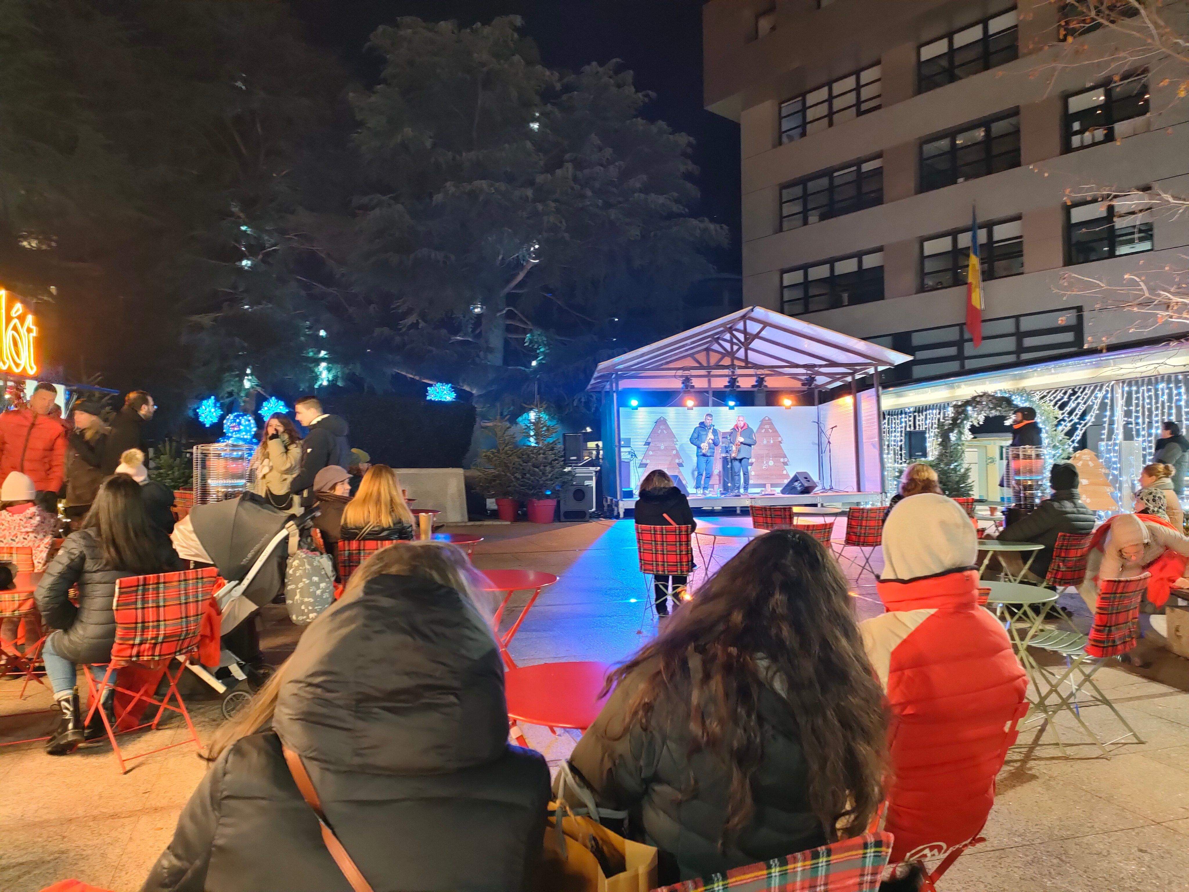 Un instant de la inauguració de Sabors d'Advent a Escaldes.