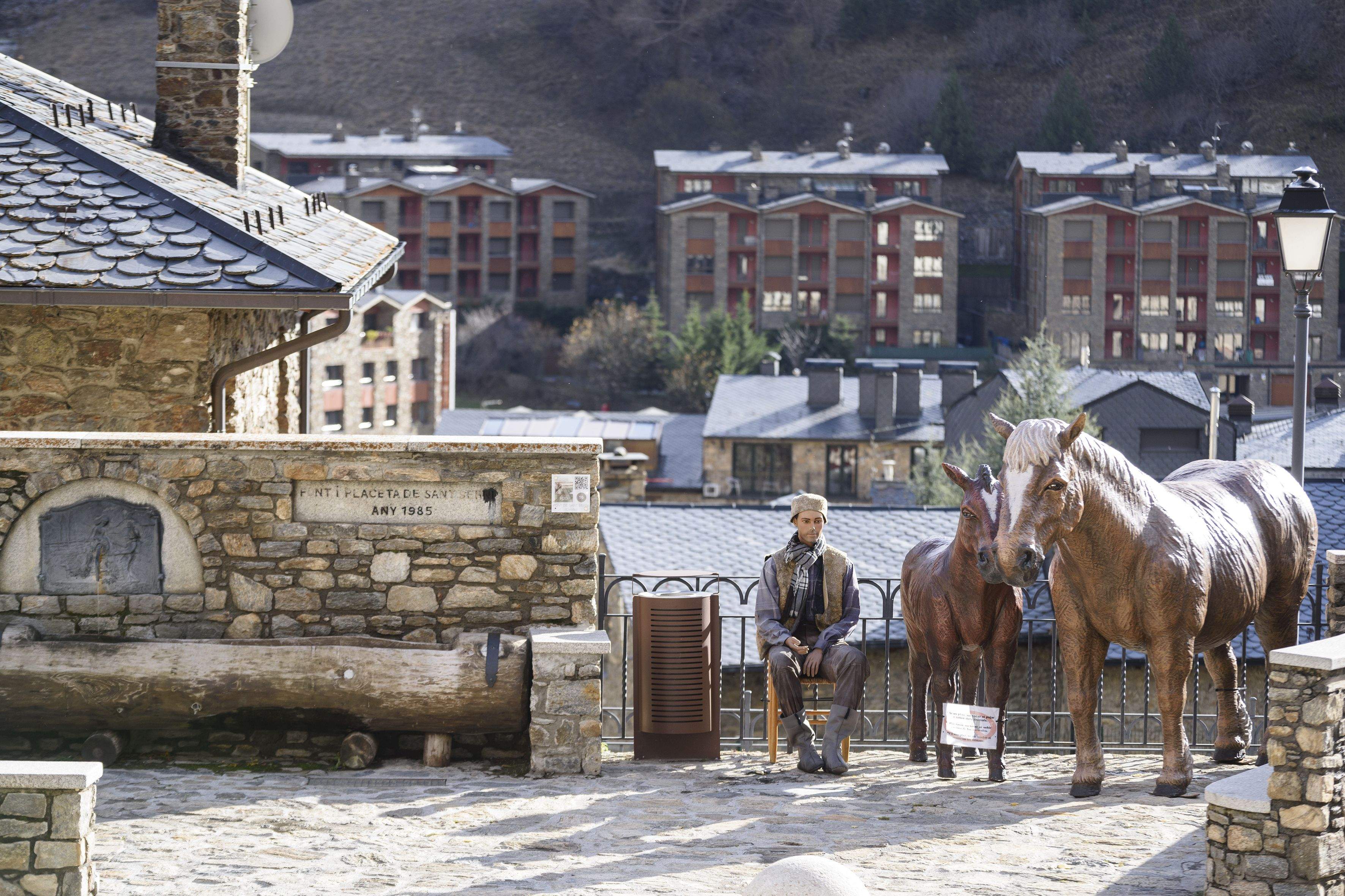 Una de les escenes, en aquest cas a la placeta de Sant Serni.
