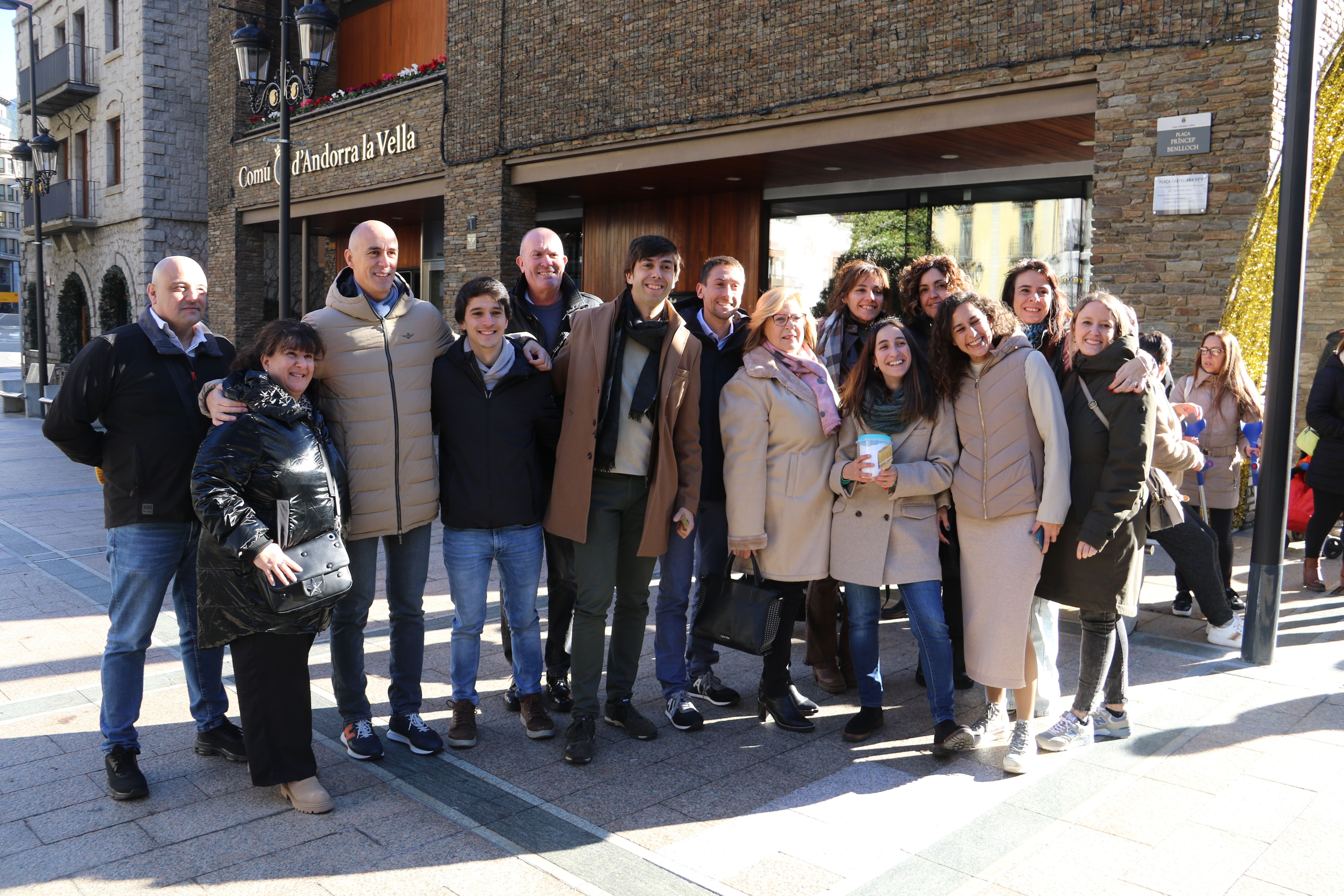 La candidatura d'Enclar davant el comú d'Andorra la Vella. La candidatura d'Enclar davant el comú d'Andorra la Vella.