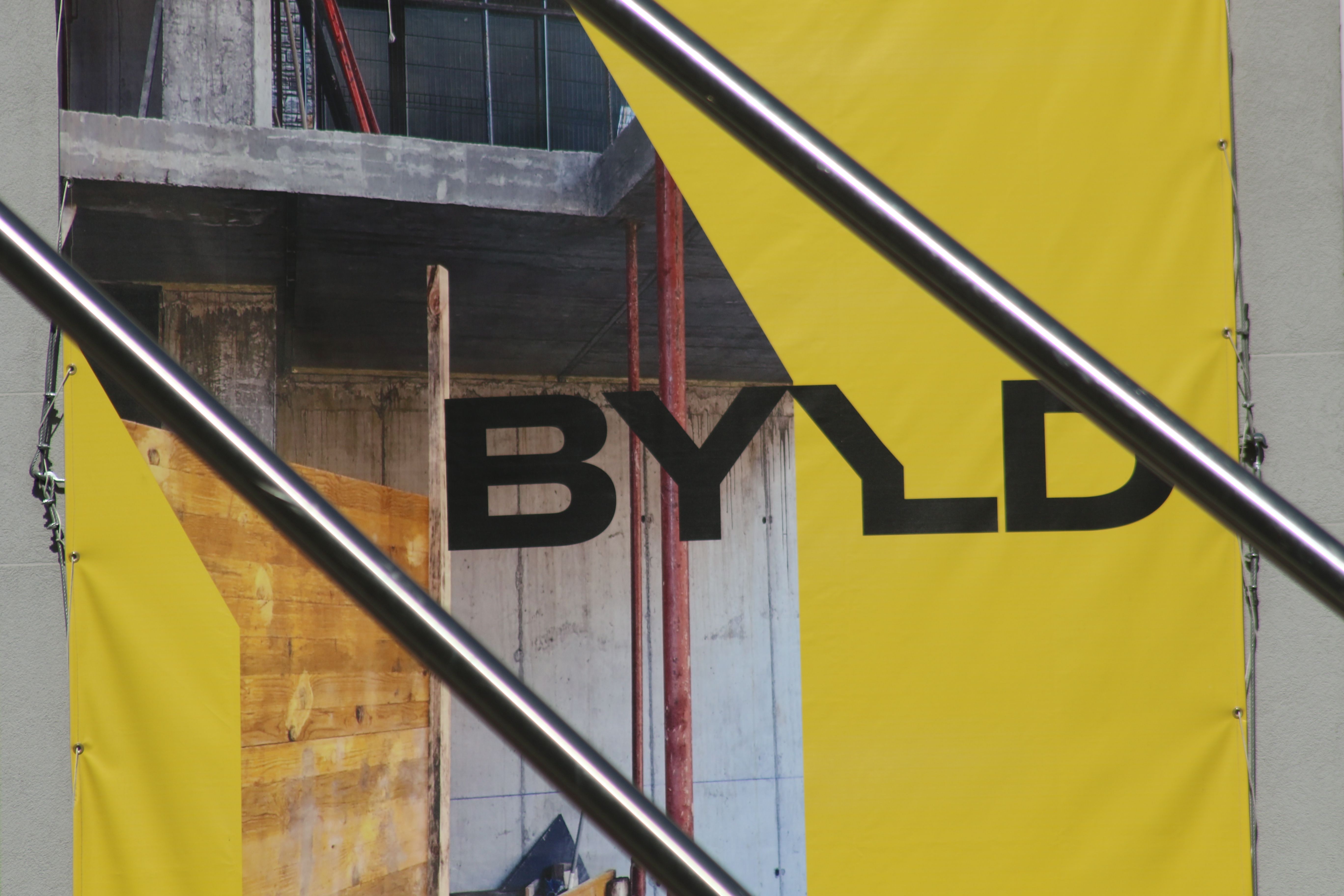 La víctima és un dels màxims responsables ara de Byld, abans 'assalariat preferent-fill de l'amo' de Buiques.