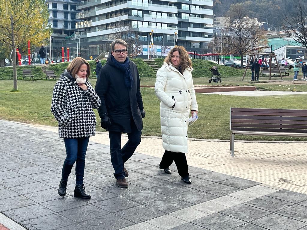 Rosa Gili, David Pérez i Laura López.