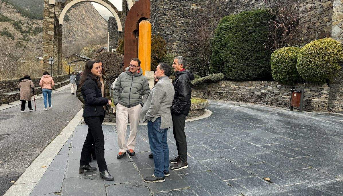 Els candidats demòcrates, a Mertixell.