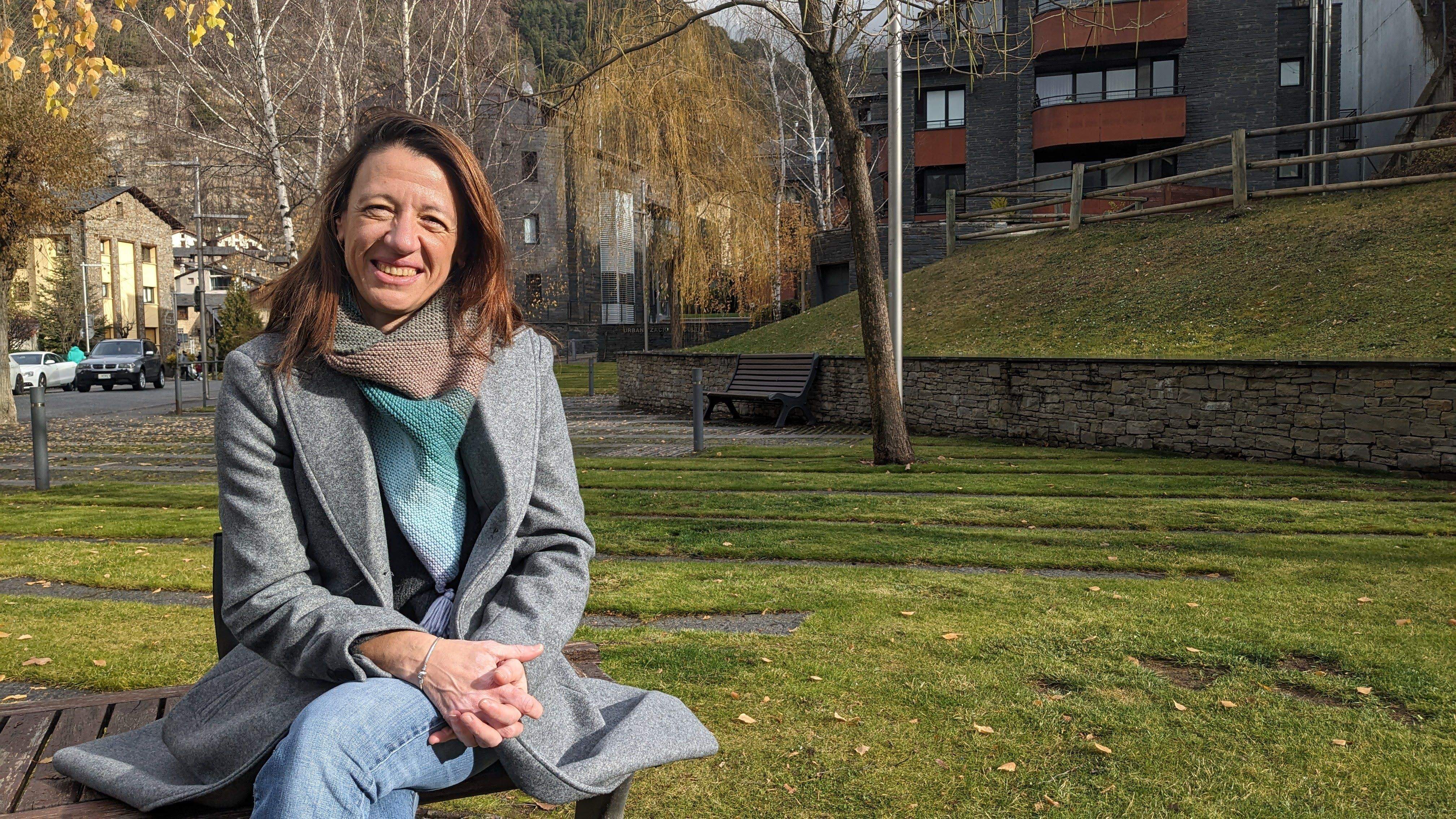 Maria del Mar Coma a un parc d'Ordino