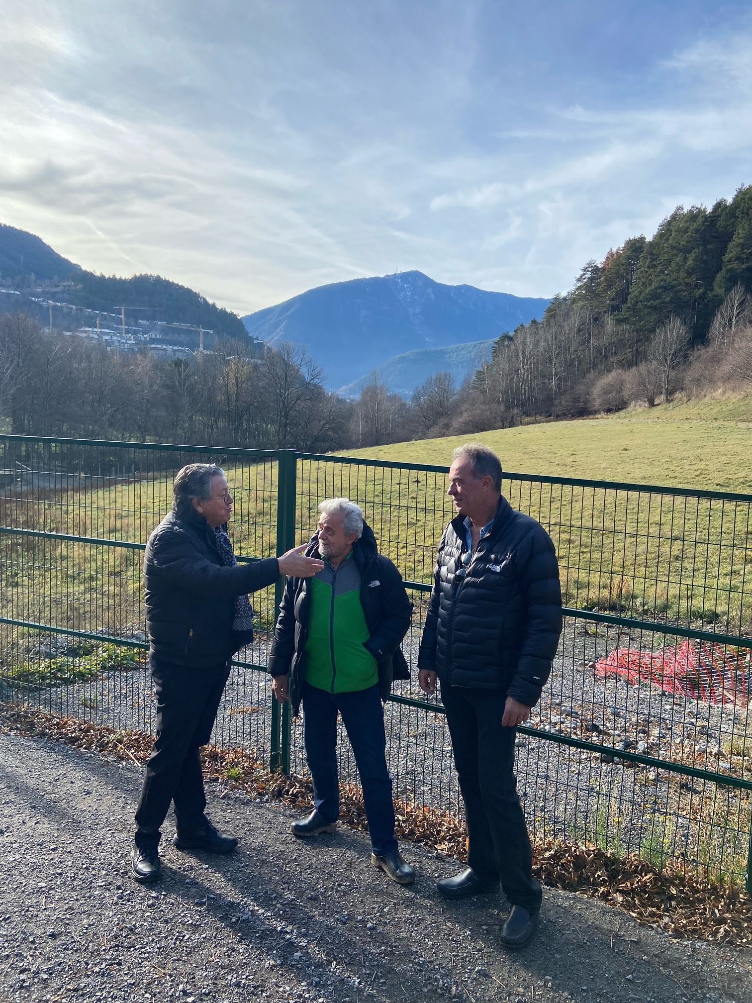 Dolsa, Font i Mas davant el Prat de la Farga a Ordino