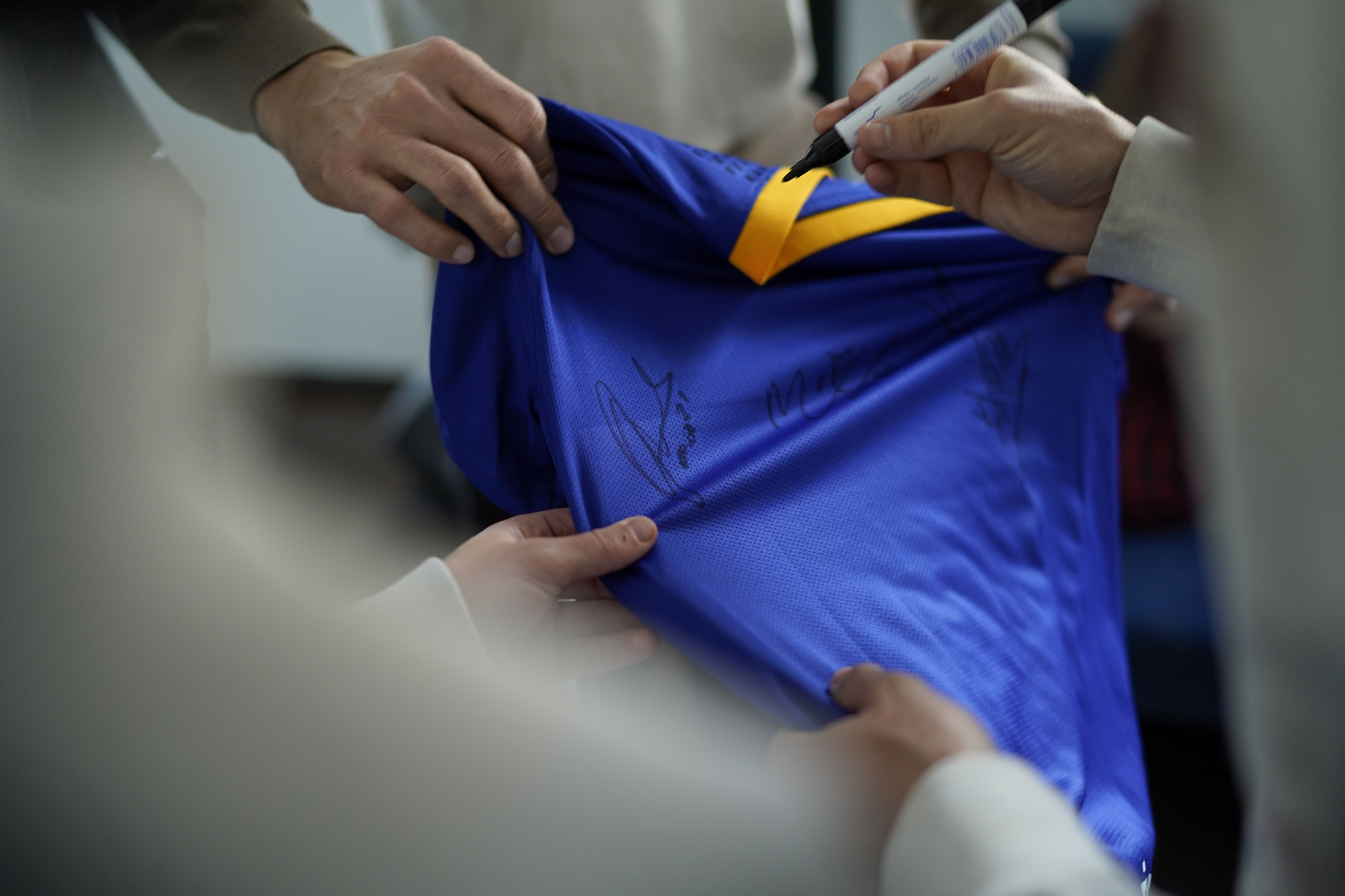 ....i samarretes tricolors. ....i samarretes tricolors.