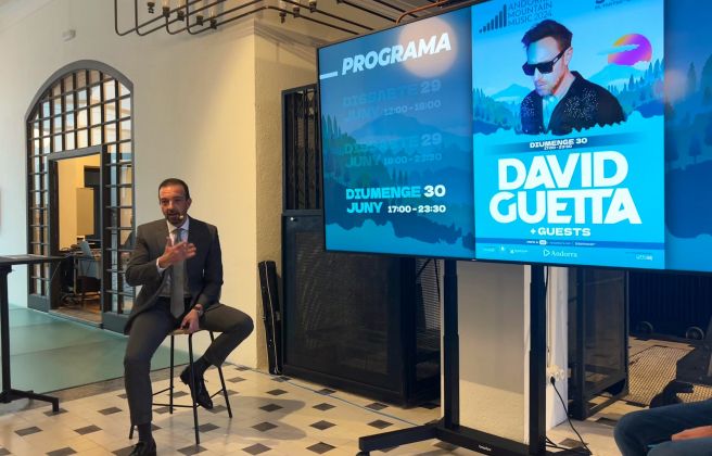 Torres, durant la presentació del festival. Torres, durant la presentació del festival.