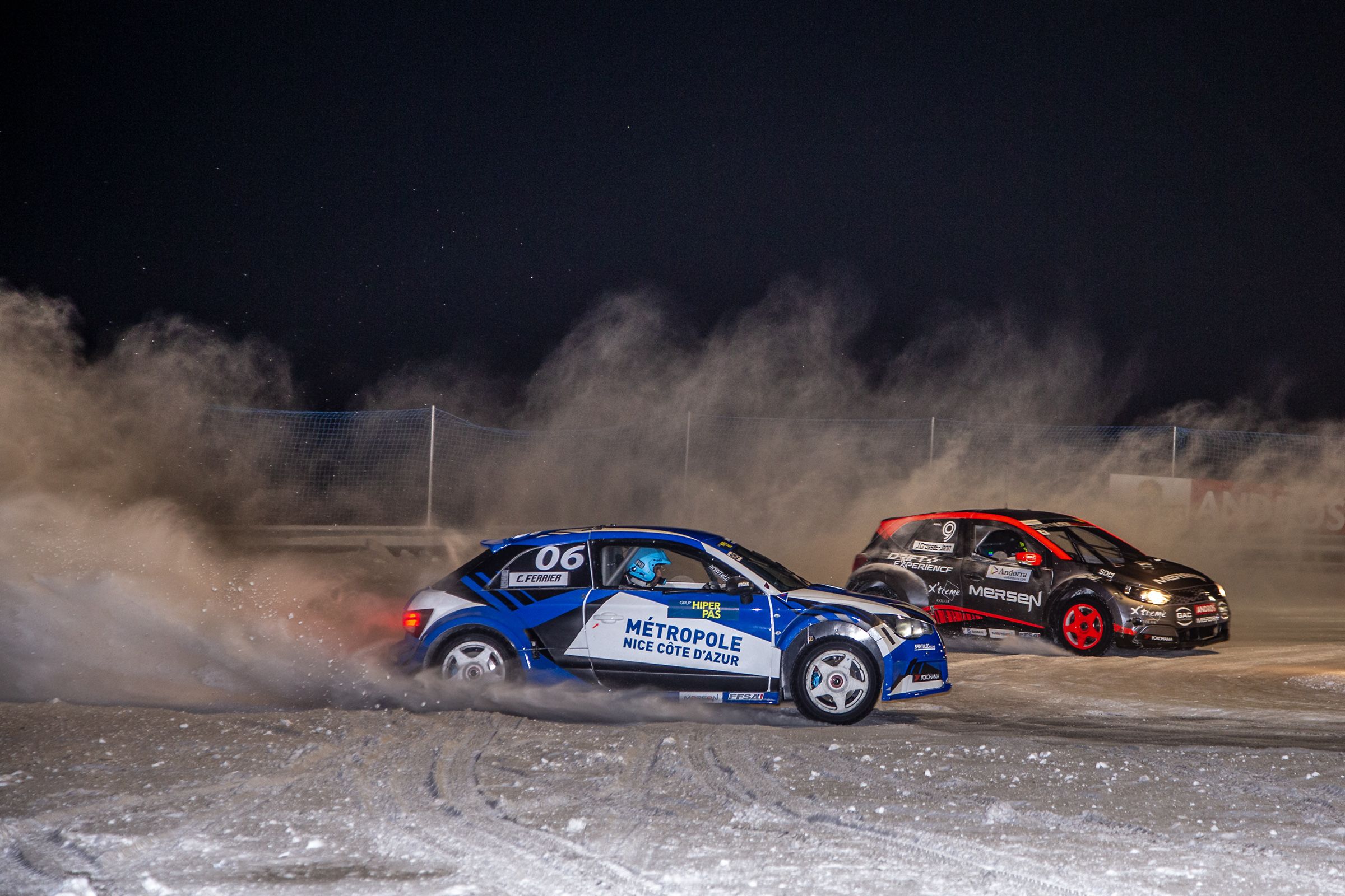 Dos dels cotxes participants en la darrera edició andorrana de l'Andros.