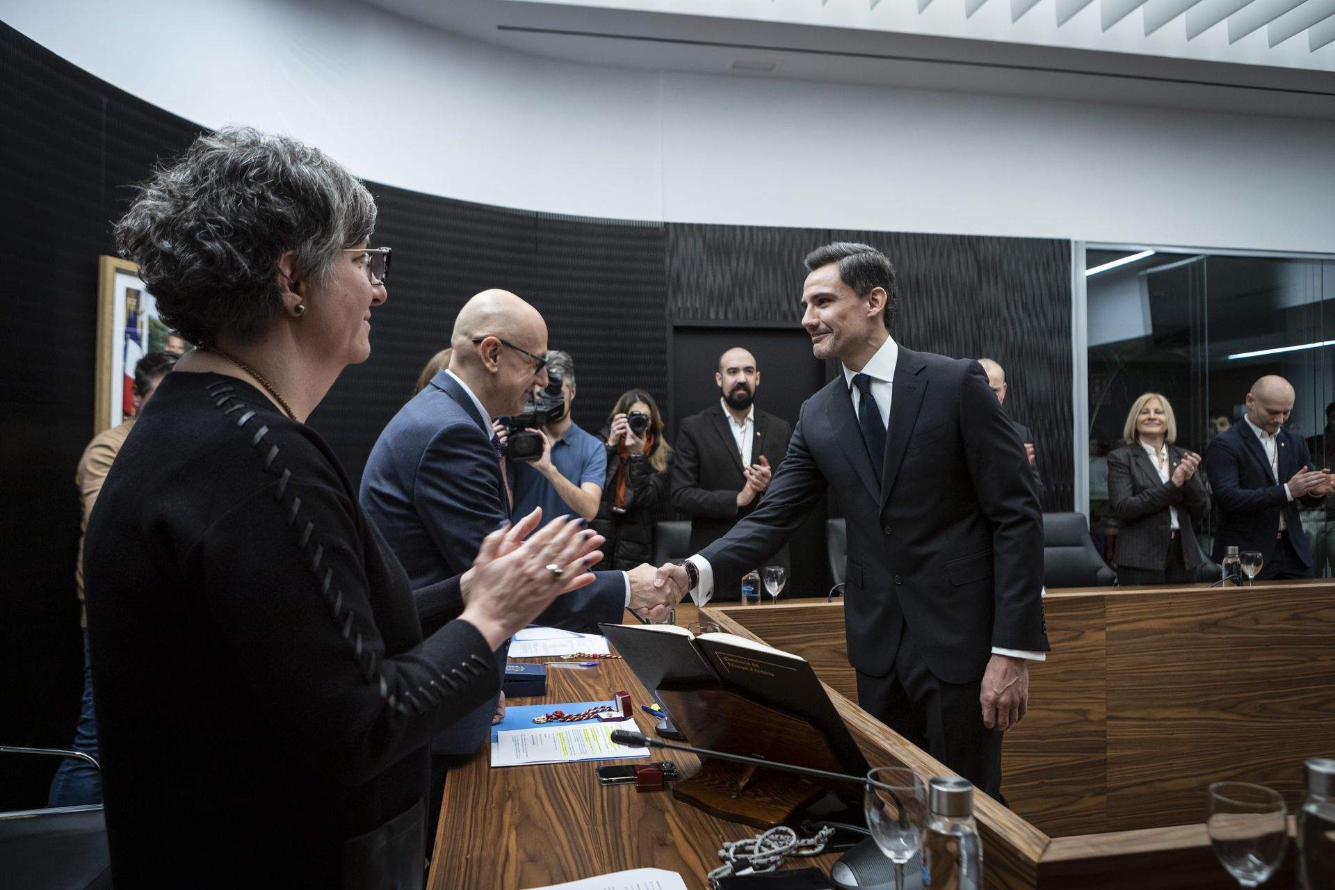 Gabriel Guerrero després de prometre el càrrec de conseller comunal. Gabriel Guerrero després de prometre el càrrec de conseller comunal.