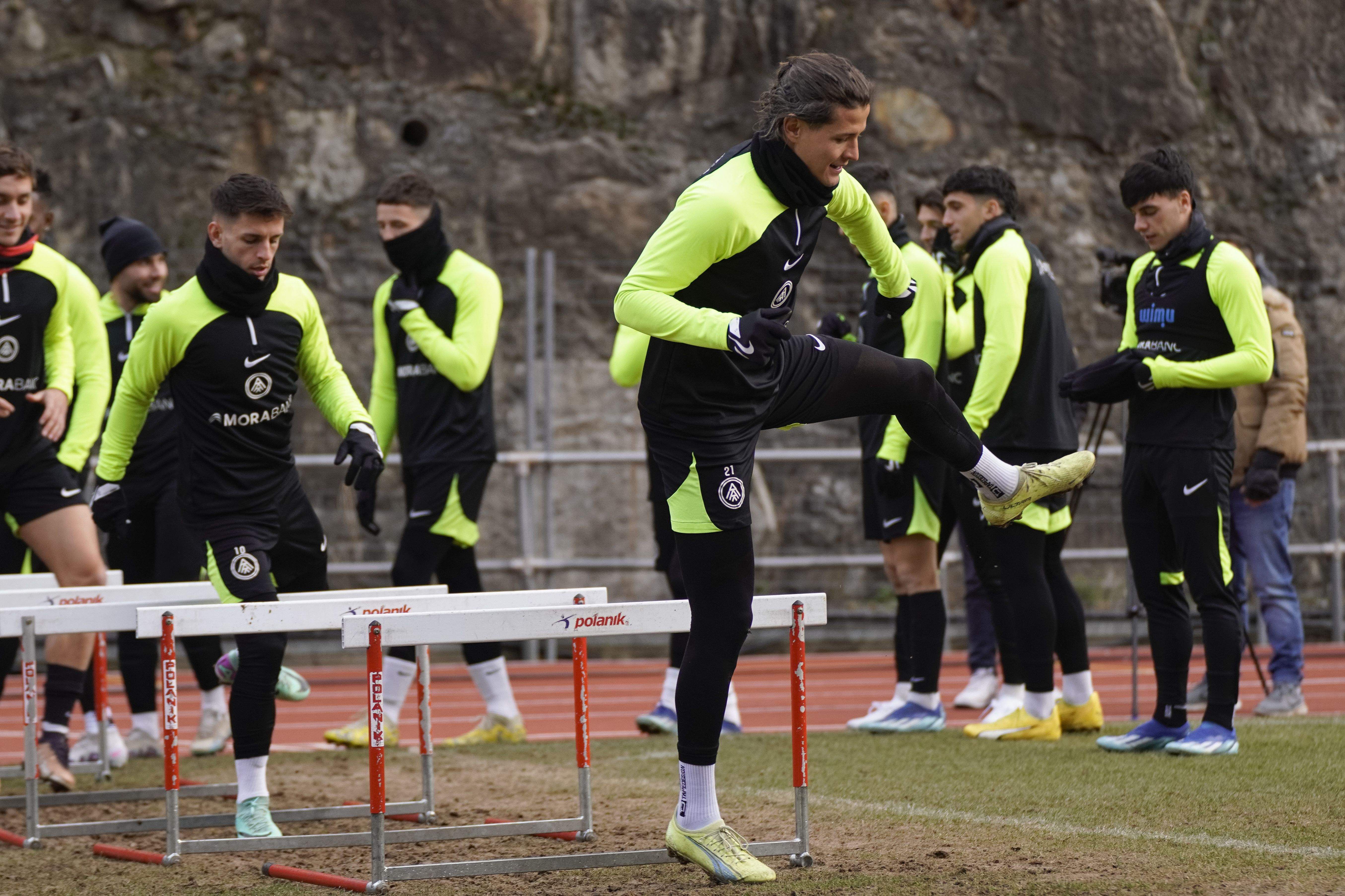 Rubén Bover en ple entrenament.