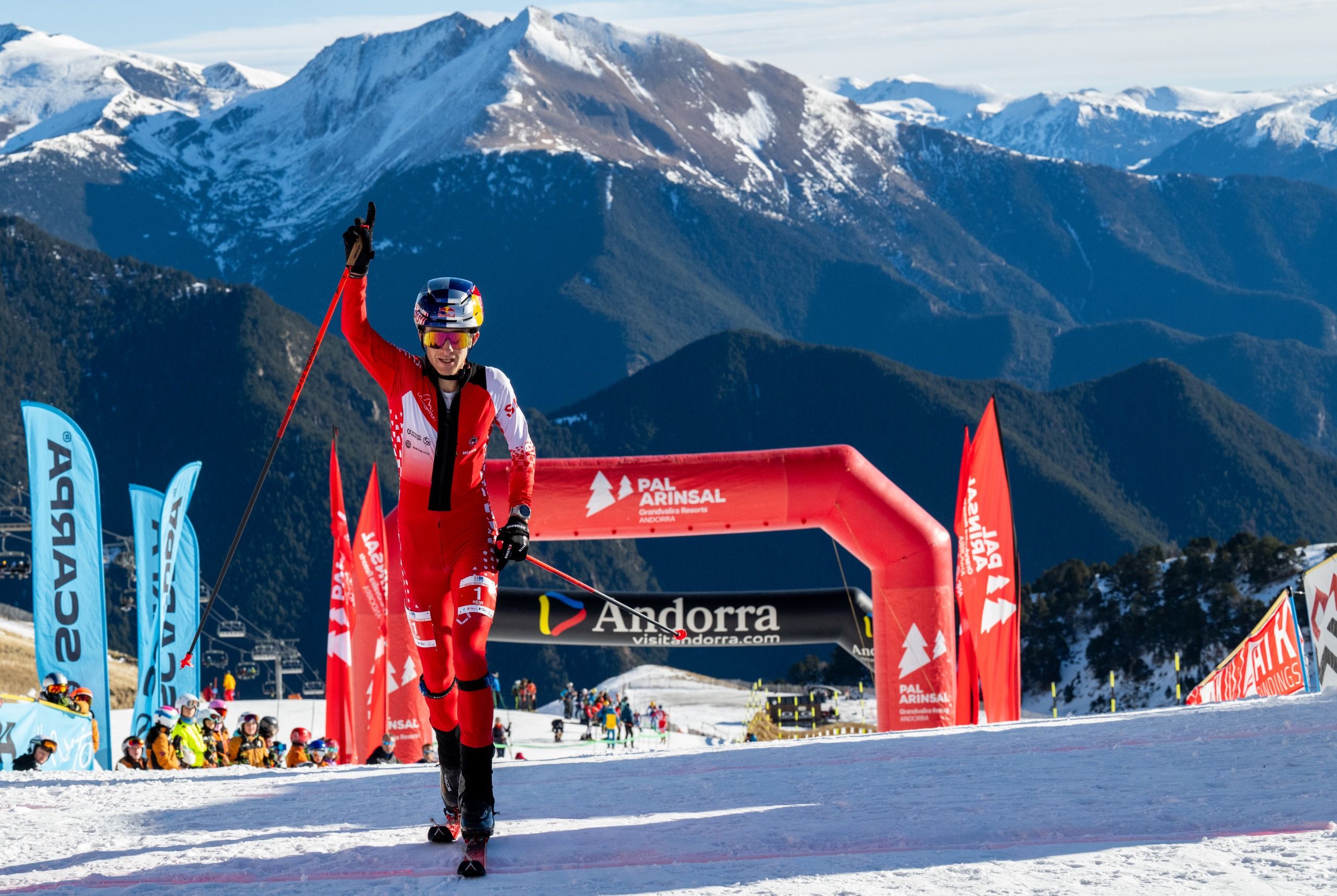 Rémi Bonnet celebrant la victòria.