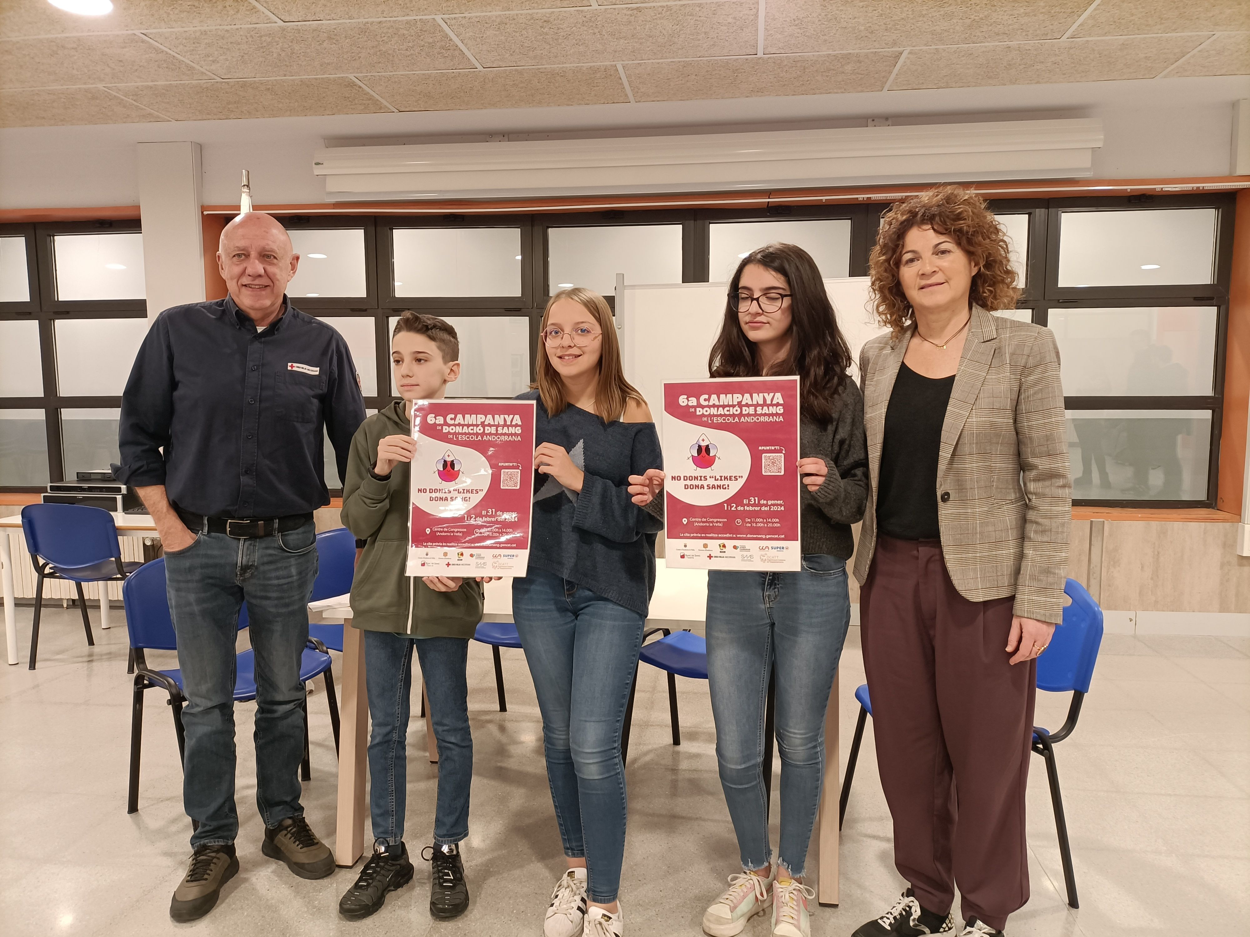 Presentació de la campanya de donació de sang dels alumnes de l'Escola Andorrana i la Creu Roja.